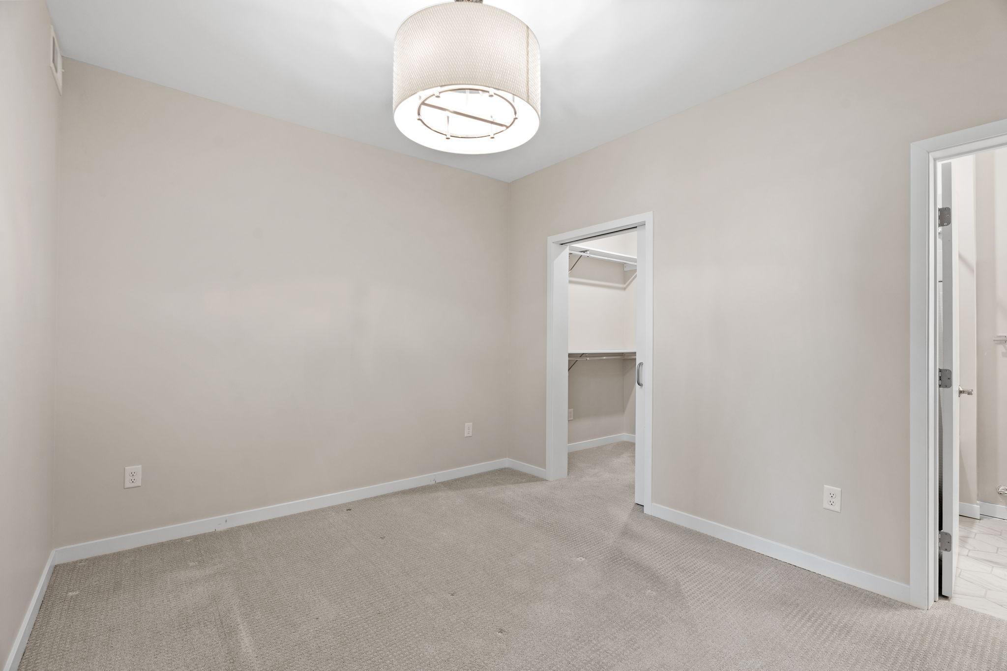 4745 Minnehaha Avenue 205 Property Photo 18