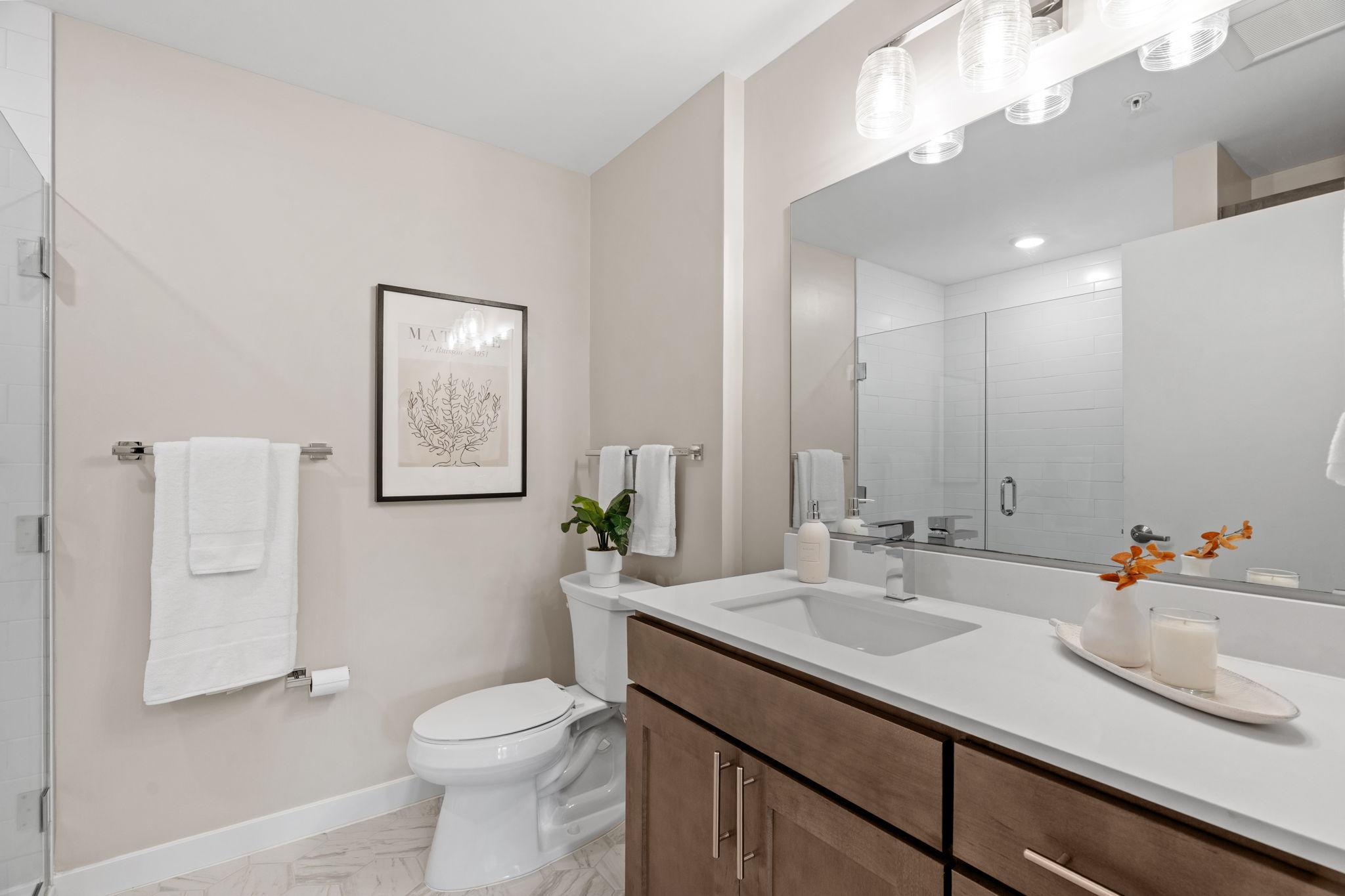 4745 Minnehaha Avenue 205 Property Photo 27