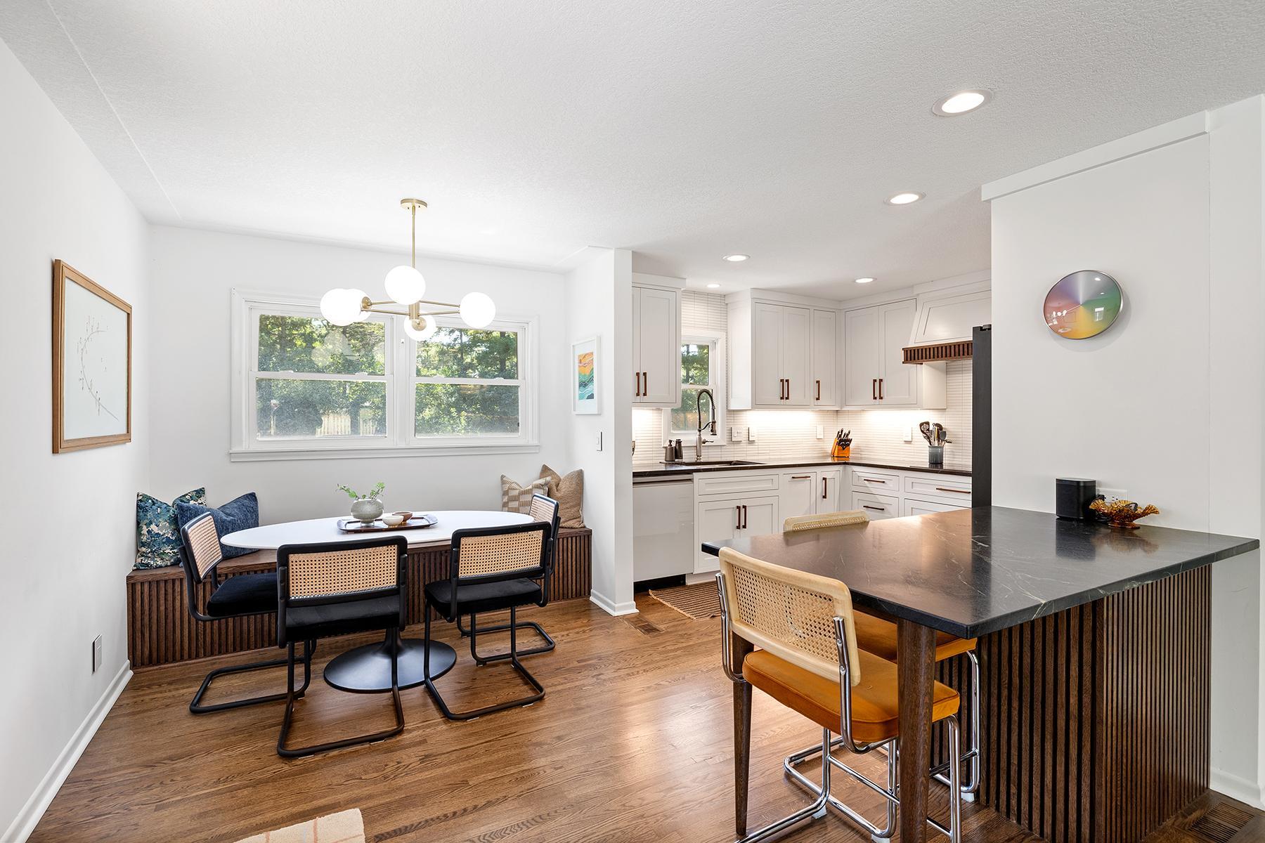 13301 Windyhill Road Property Photo 4