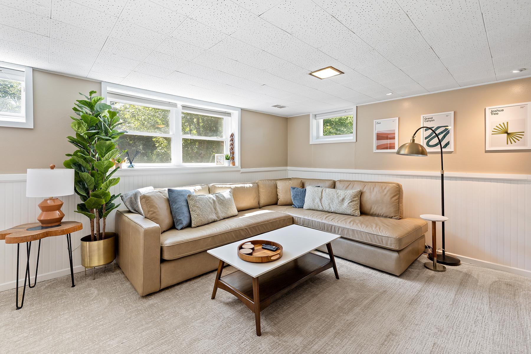 13301 Windyhill Road Property Photo 17