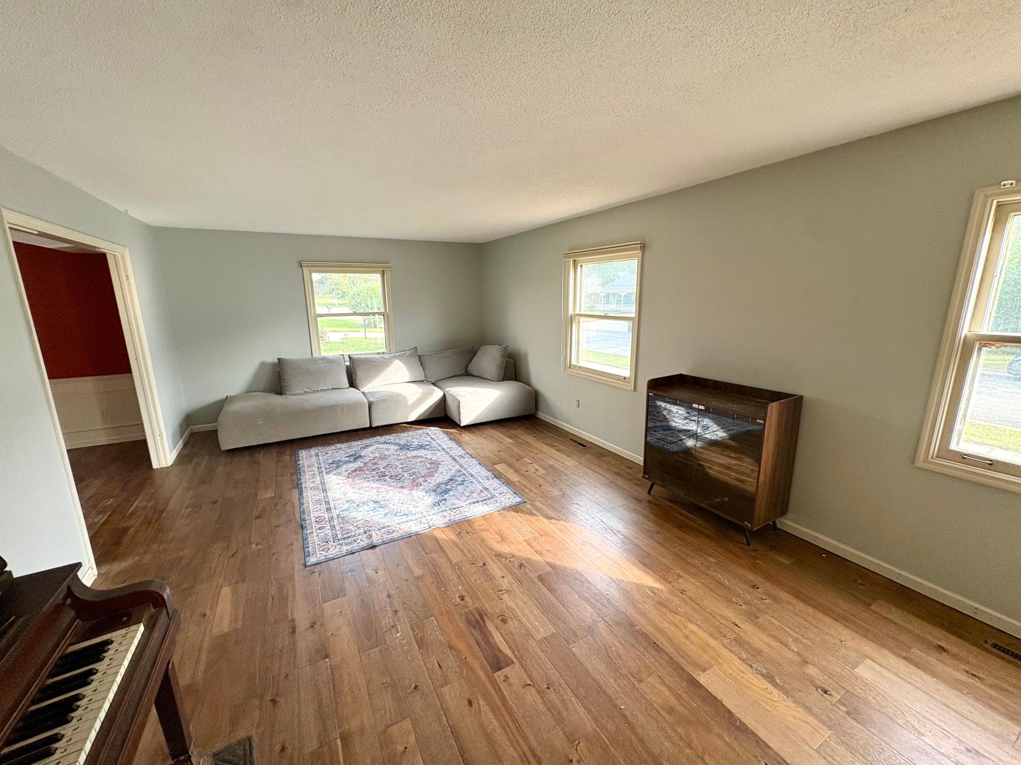 1017 19th Street Ne Property Photo 4
