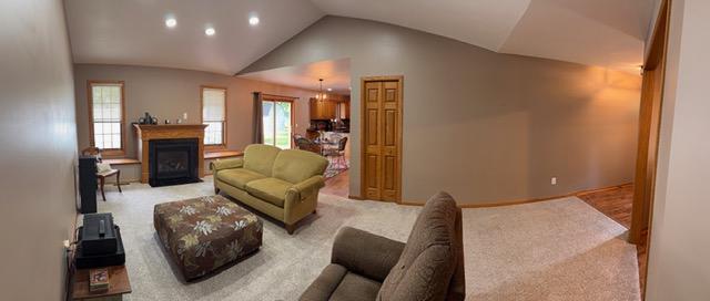 714 E Crescent Lane Property Photo 24
