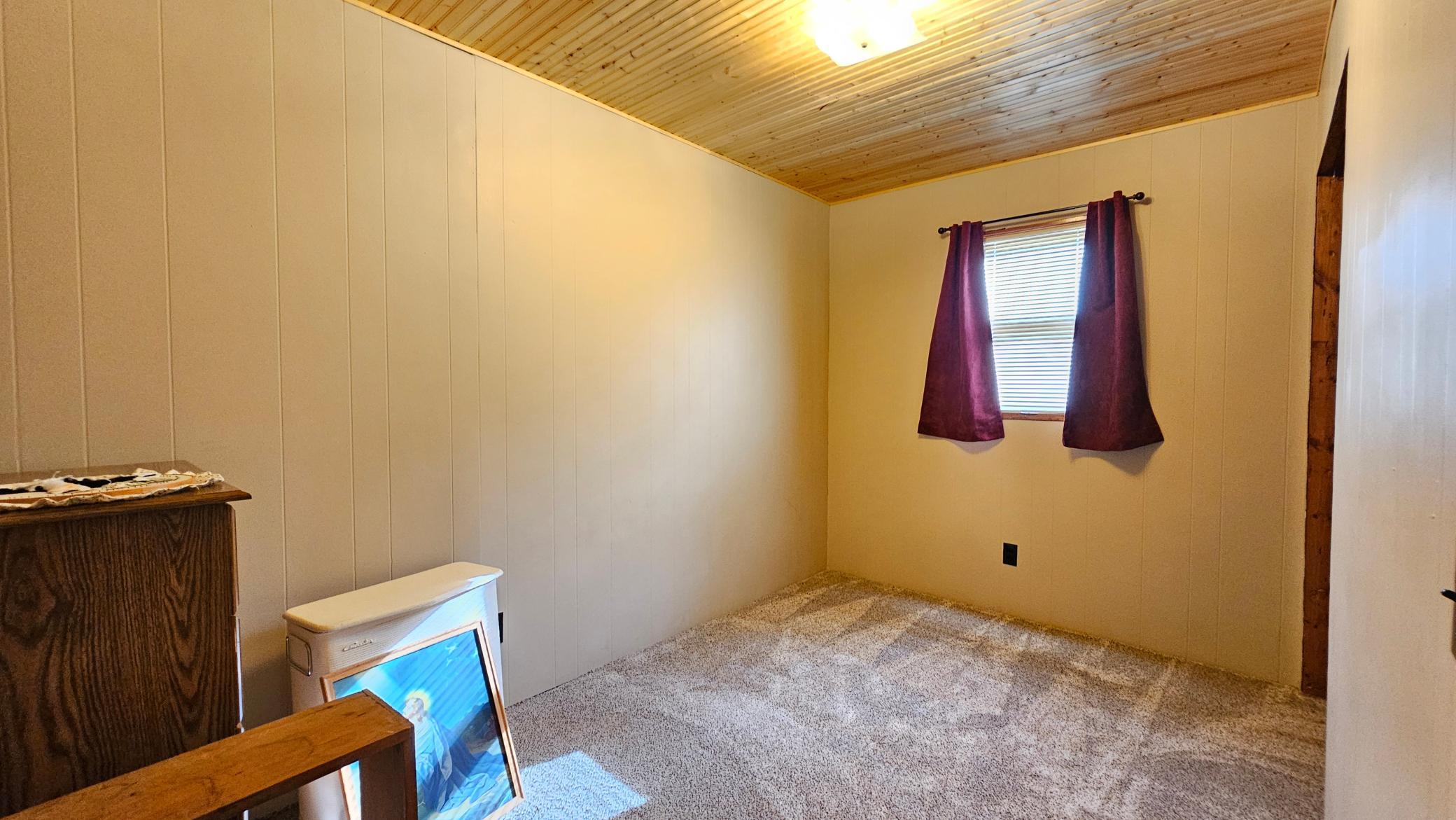 103 2nd Avenue S Property Photo 14