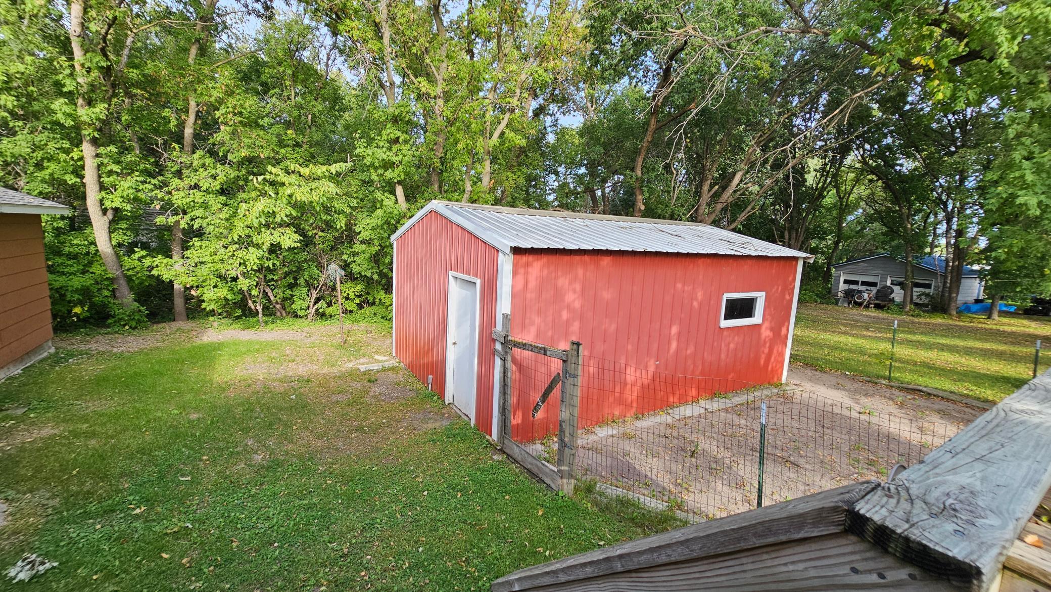 103 2nd Avenue S Property Photo 32
