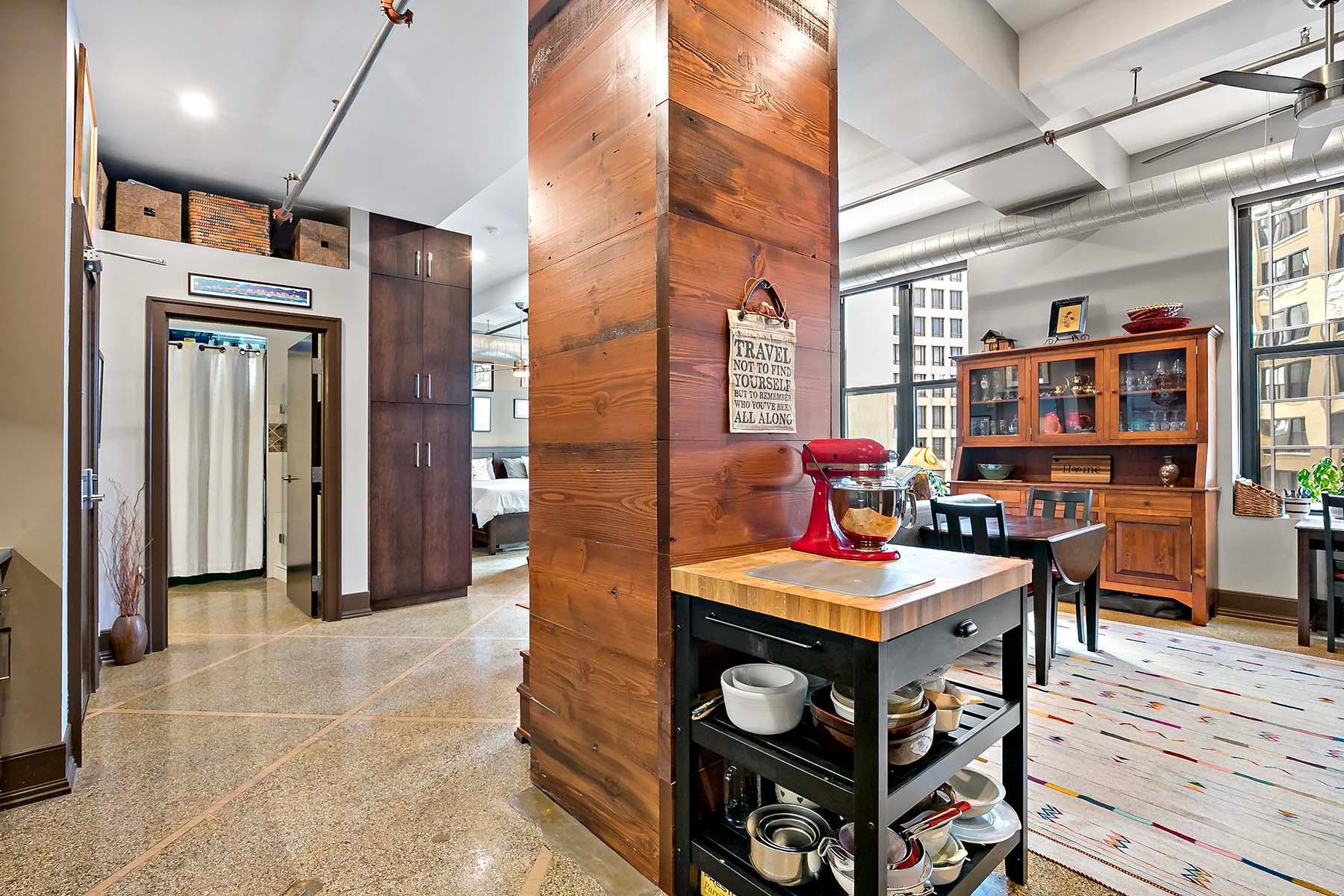 350 Saint Peter Street 606 Property Photo 10