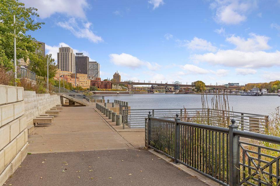 350 Saint Peter Street 606 Property Photo 39