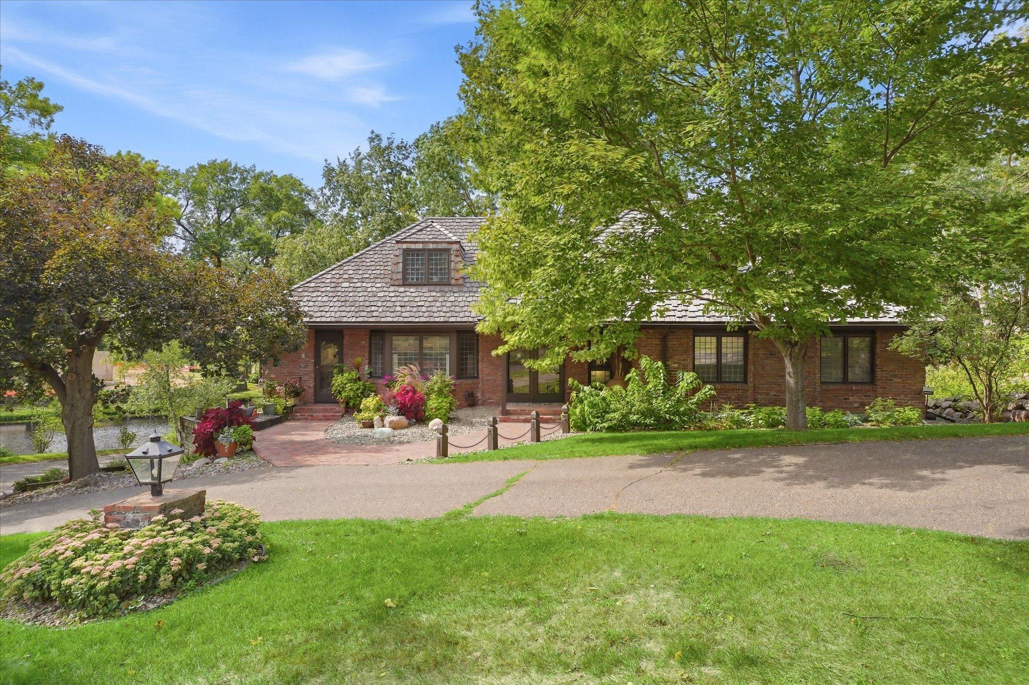101 Ardmore Drive Property Photo 1