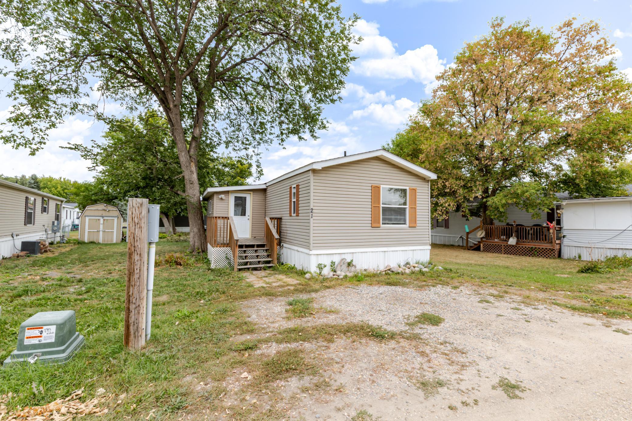 21 Horseshoe Bend Property Photo 3
