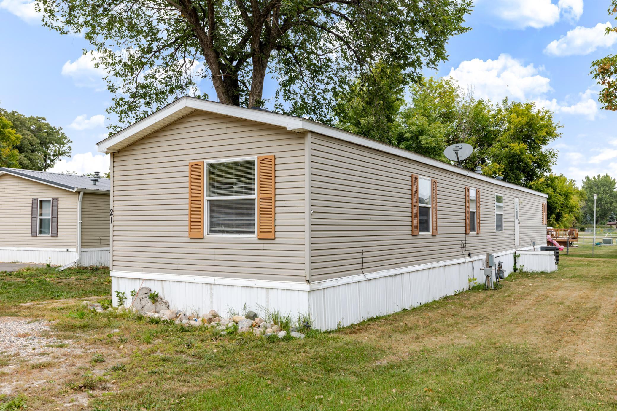 21 Horseshoe Bend Property Photo 6