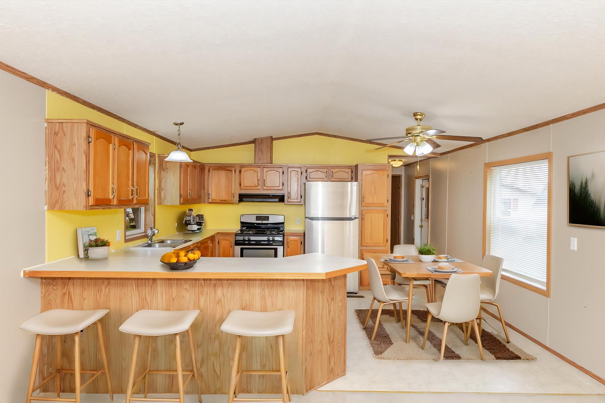 21 Horseshoe Bend Property Photo 17