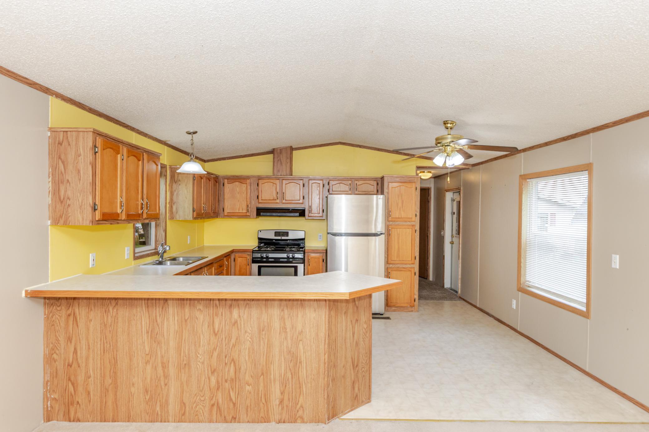 21 Horseshoe Bend Property Photo 18