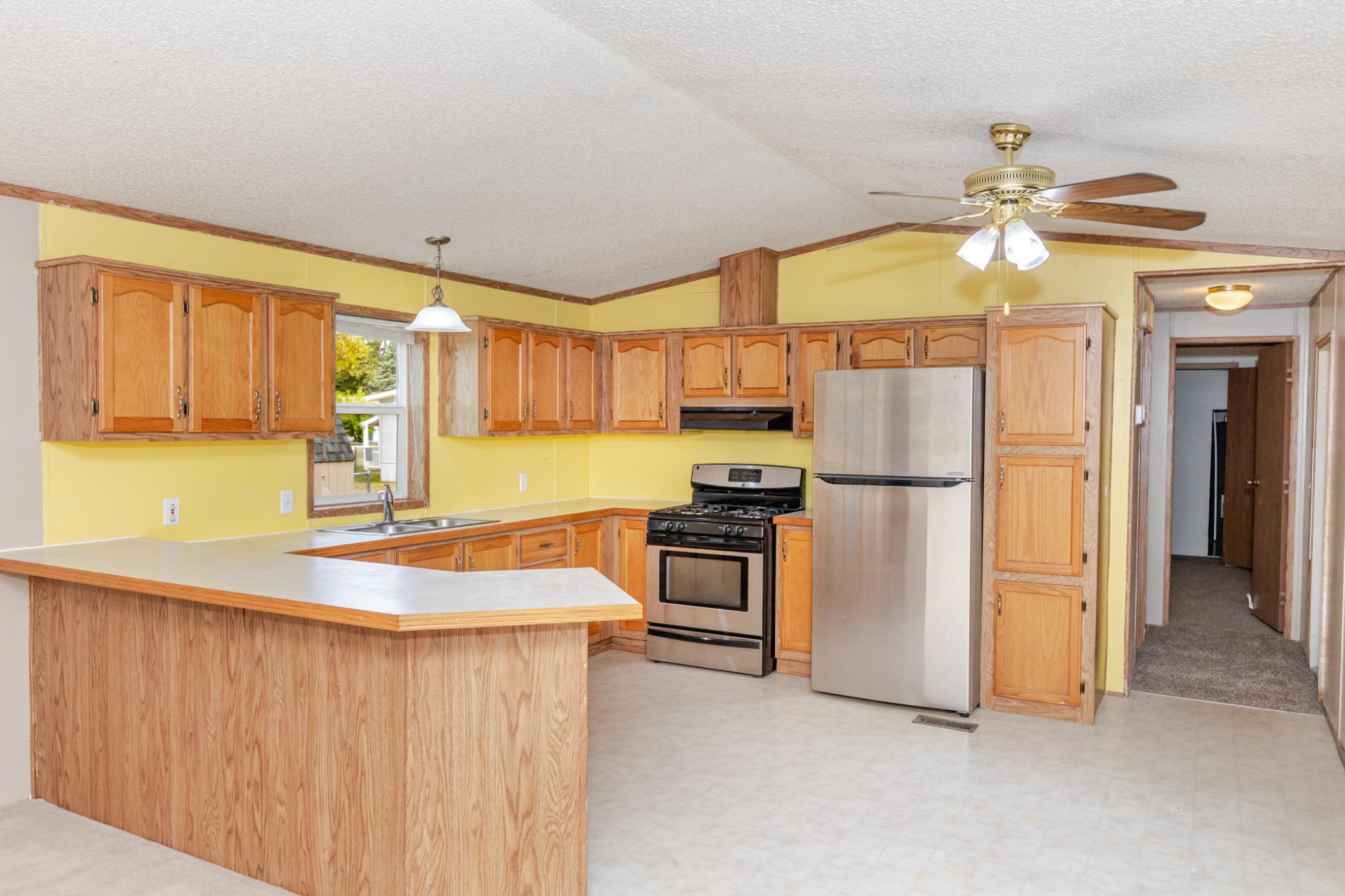 21 Horseshoe Bend Property Photo 19