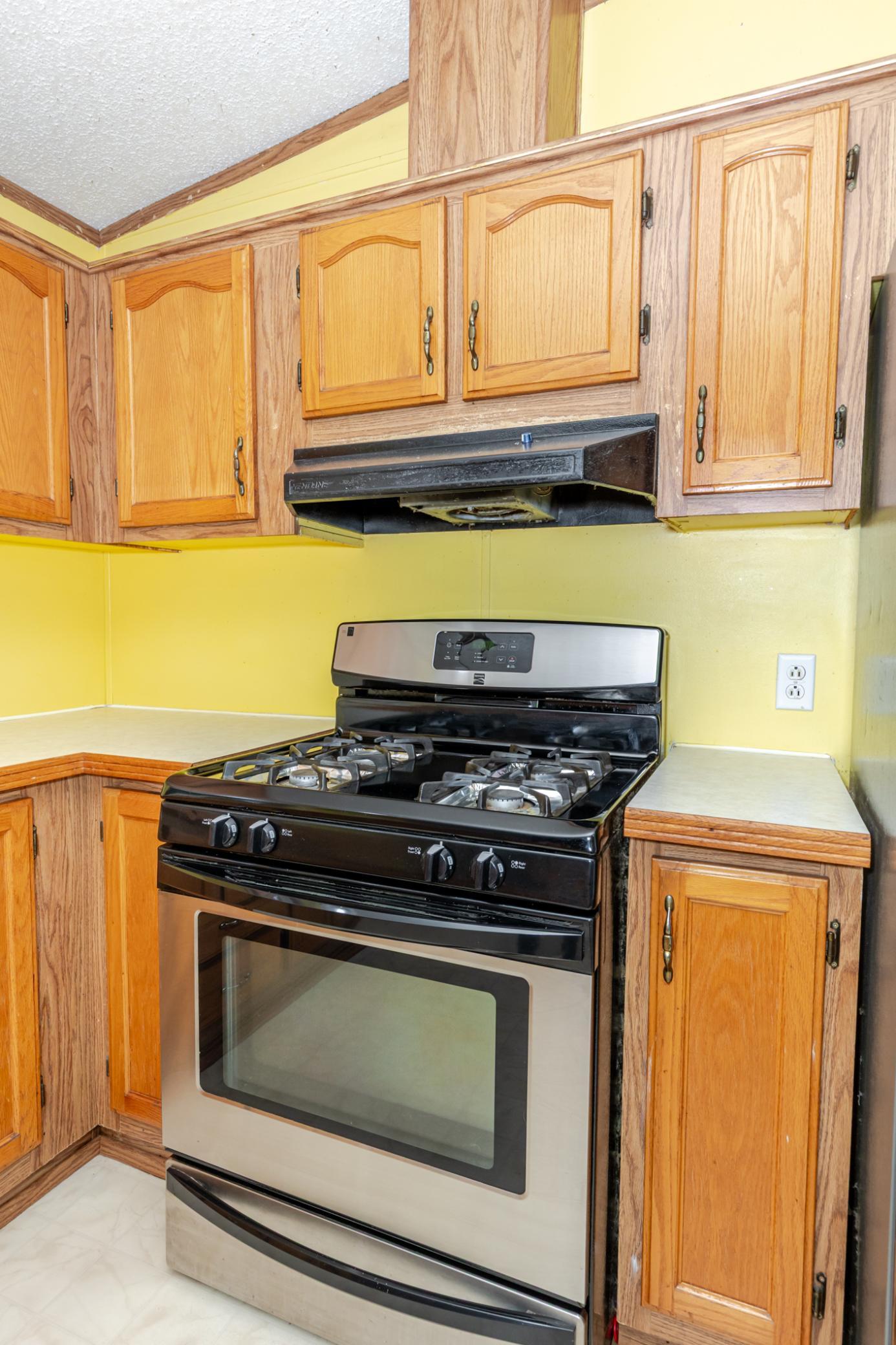 21 Horseshoe Bend Property Photo 22