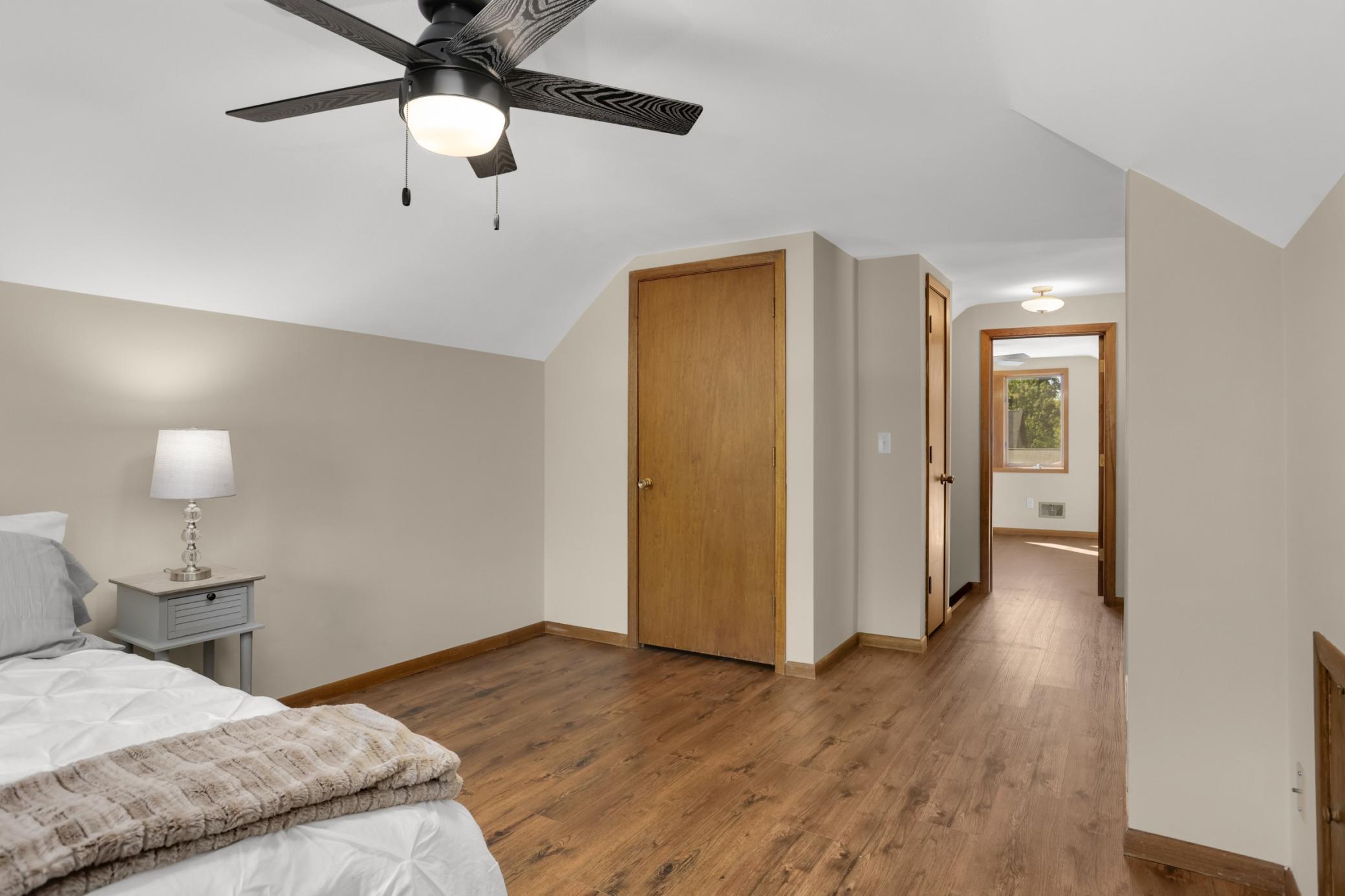 404 15th Street W Property Photo 18