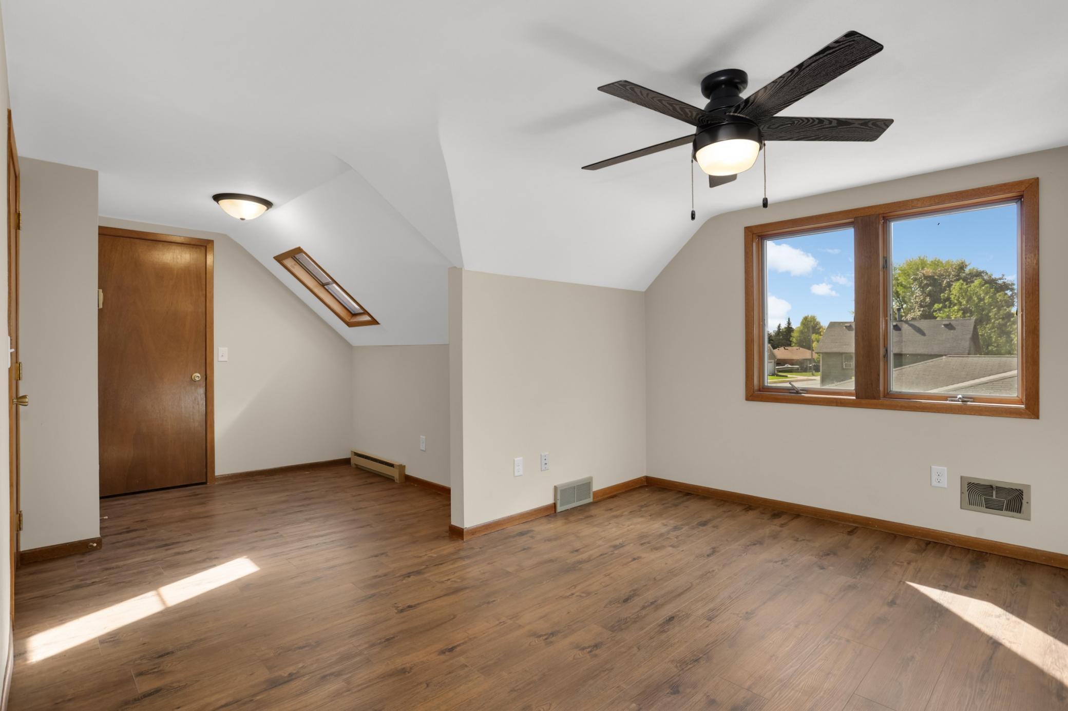 404 15th Street W Property Photo 19