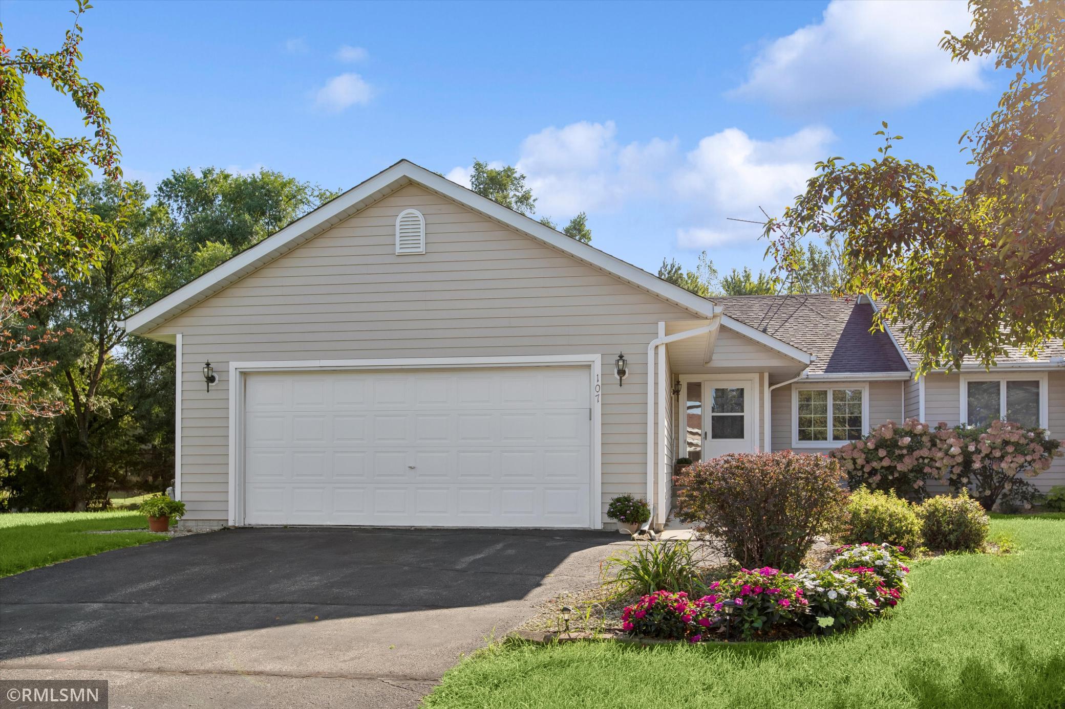 107 Ridgebrook Drive 107 Property Photo 1
