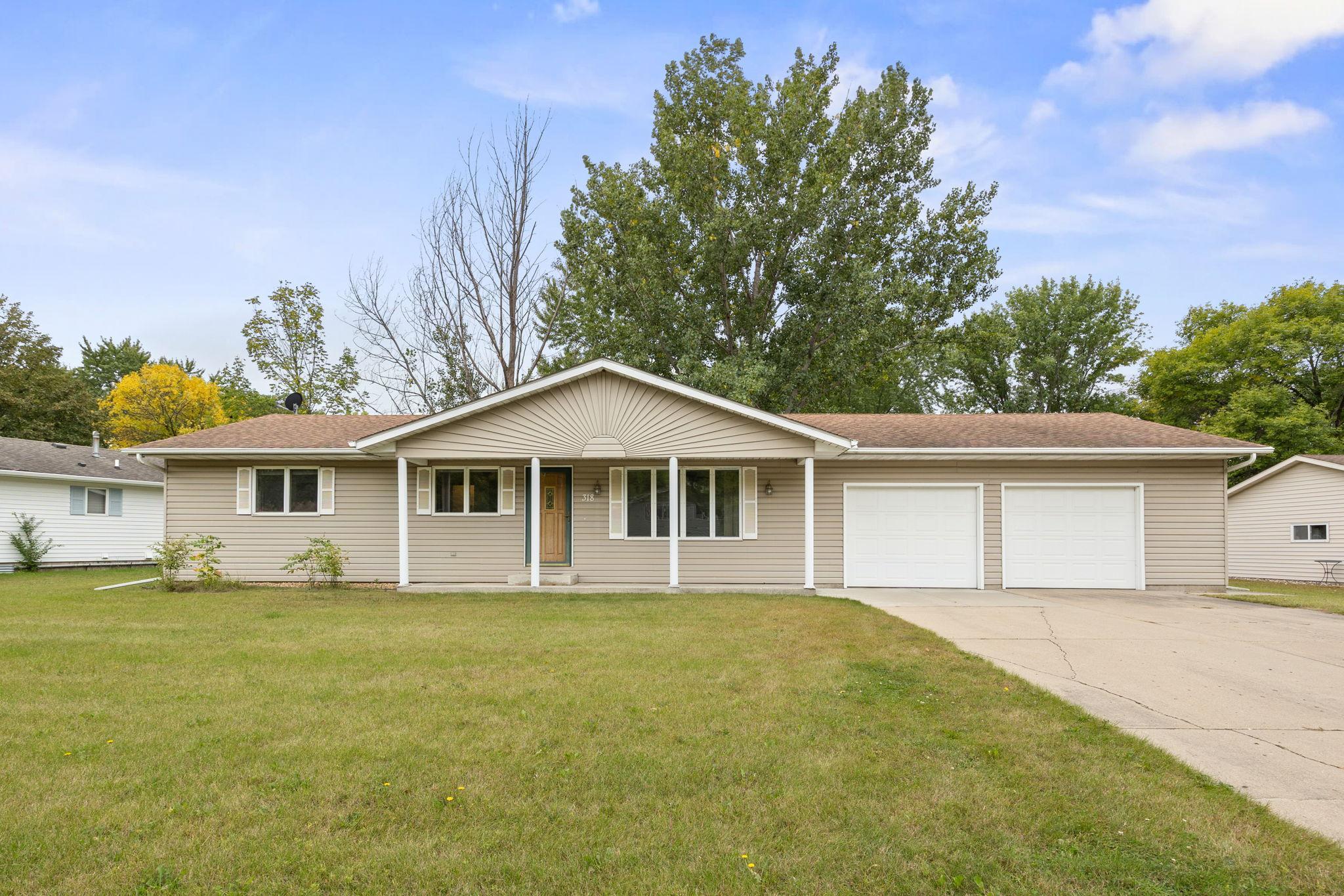 318 Stoney Point Road Sw Property Photo 1