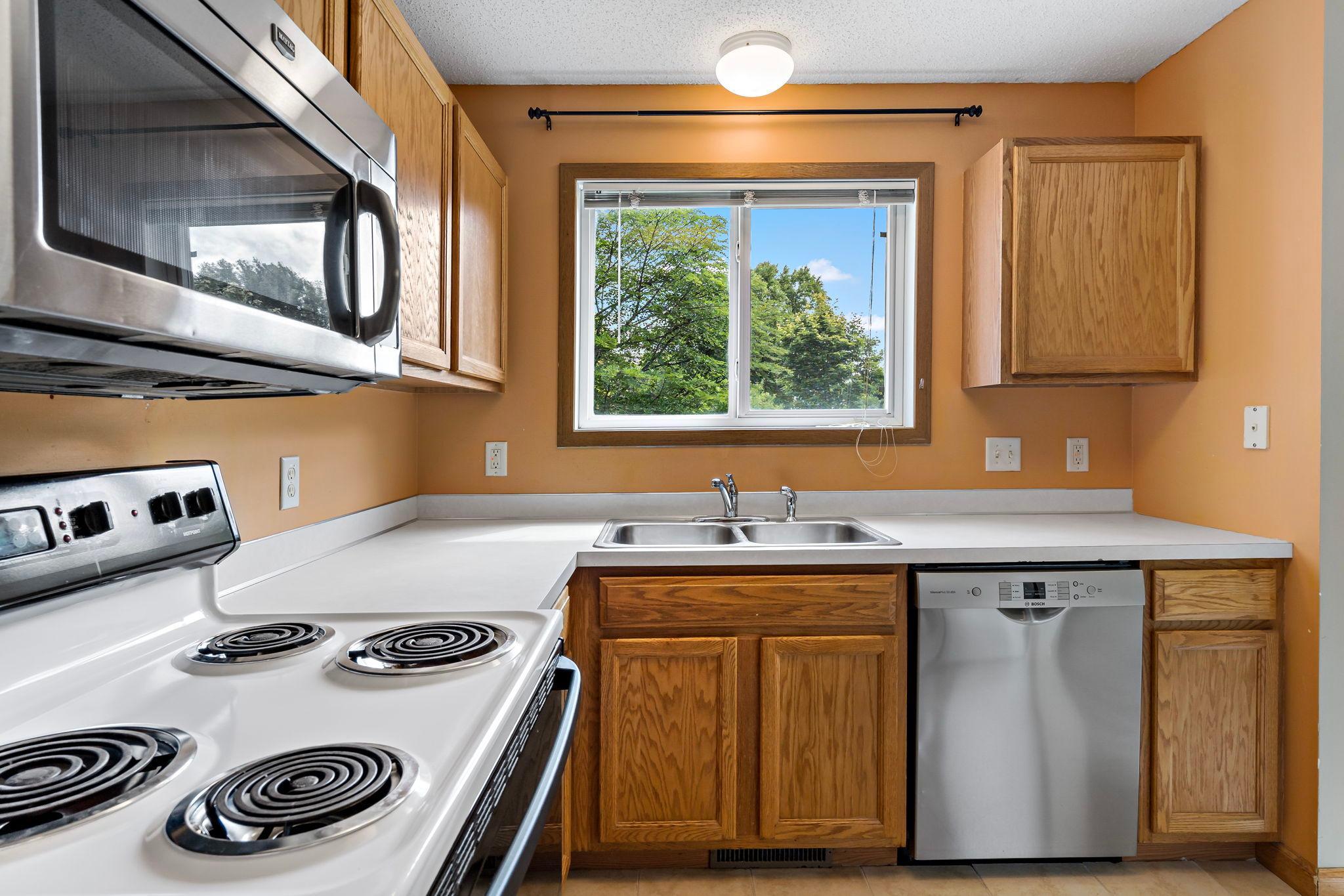 7772 Arboretum Village Circle Property Photo 4