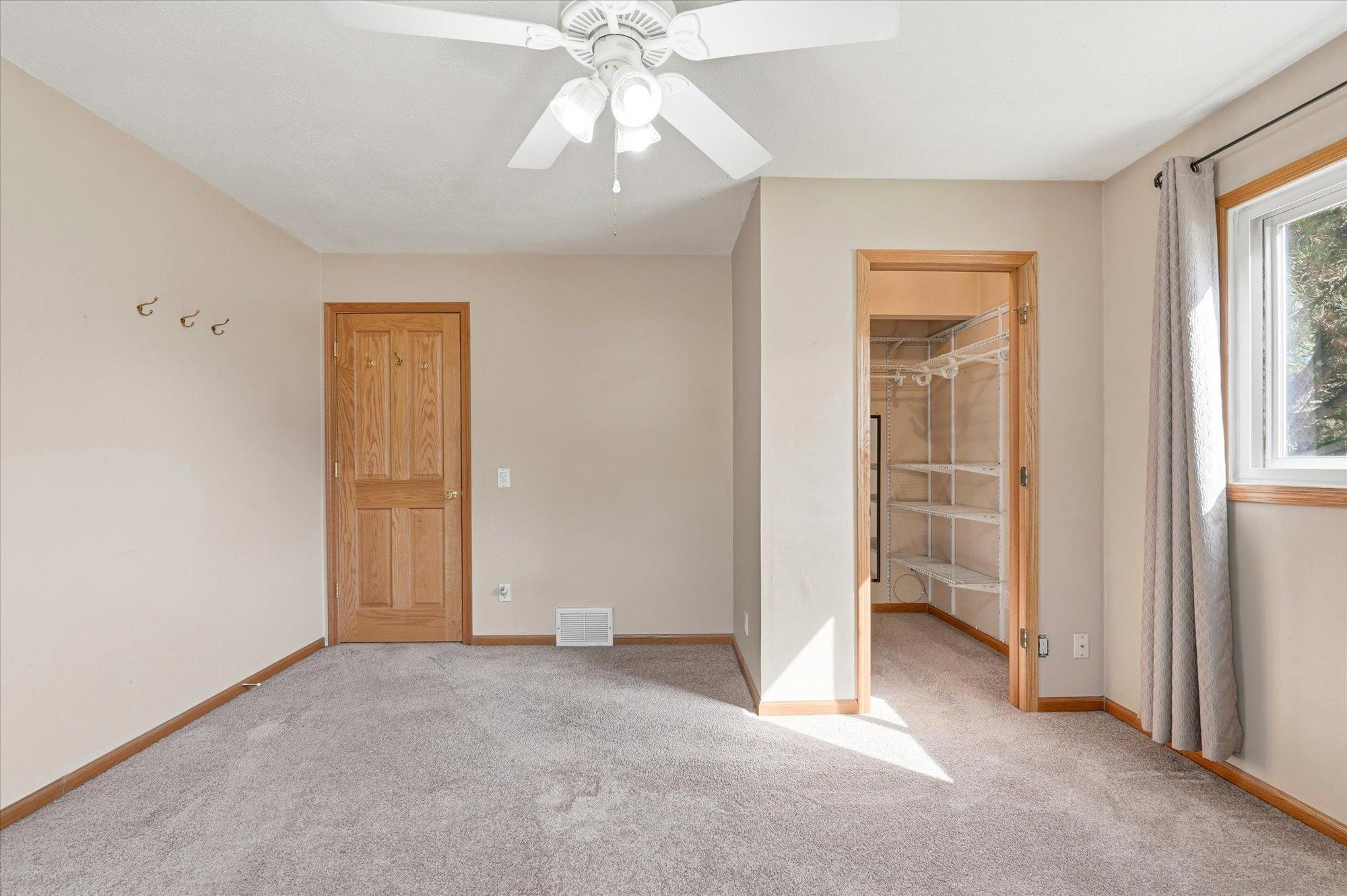 1721 Deerwood Drive Property Photo 21