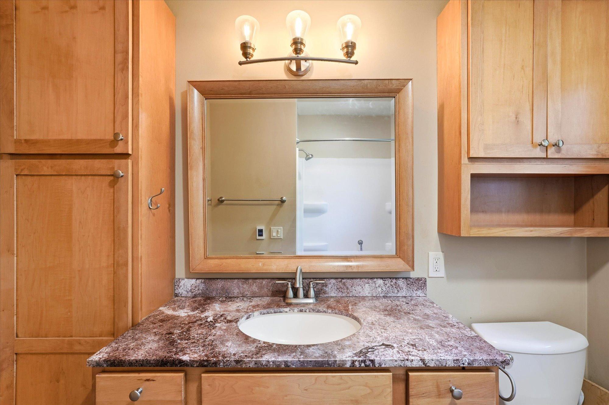 1721 Deerwood Drive Property Photo 24