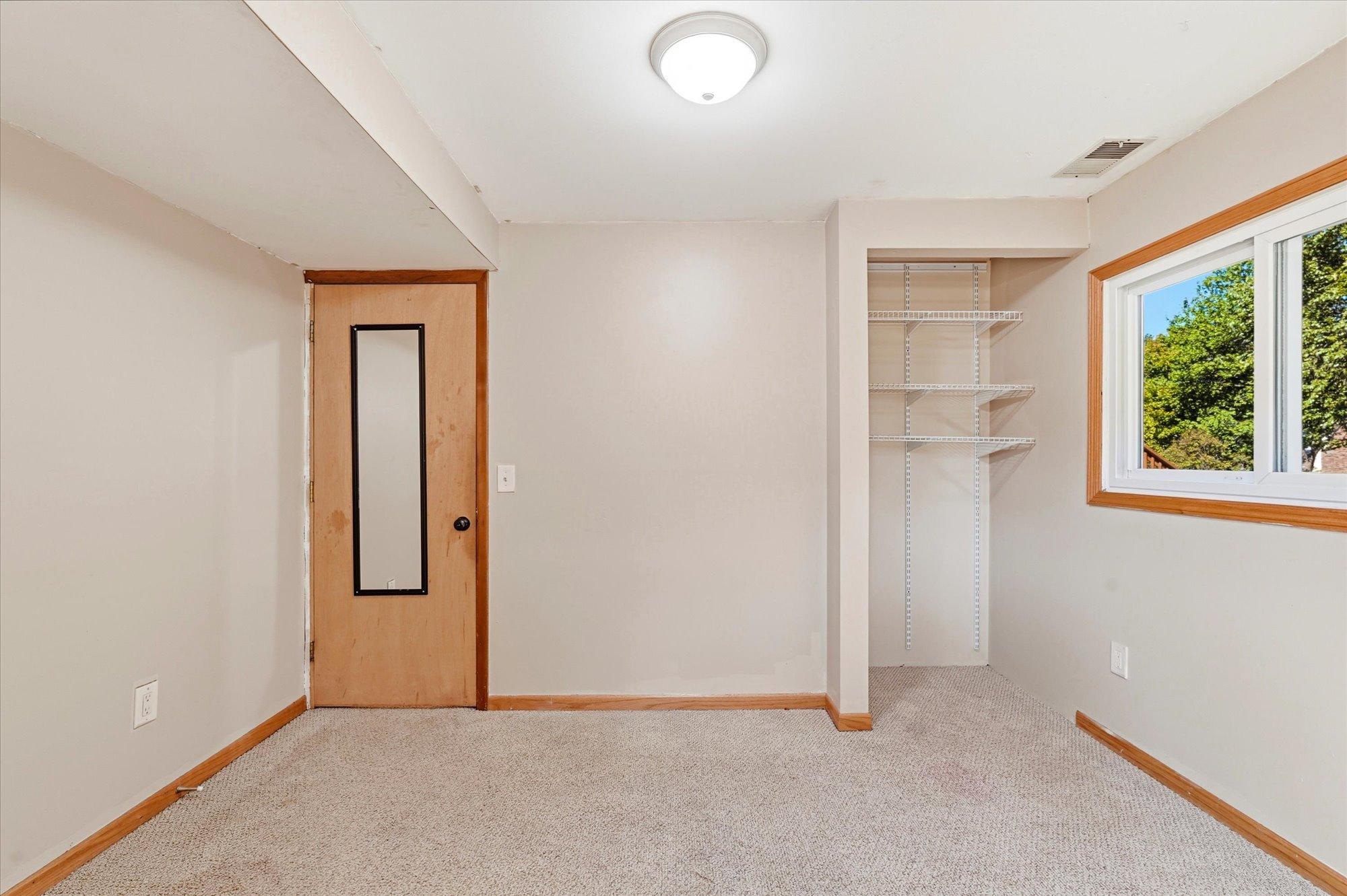 1721 Deerwood Drive Property Photo 34