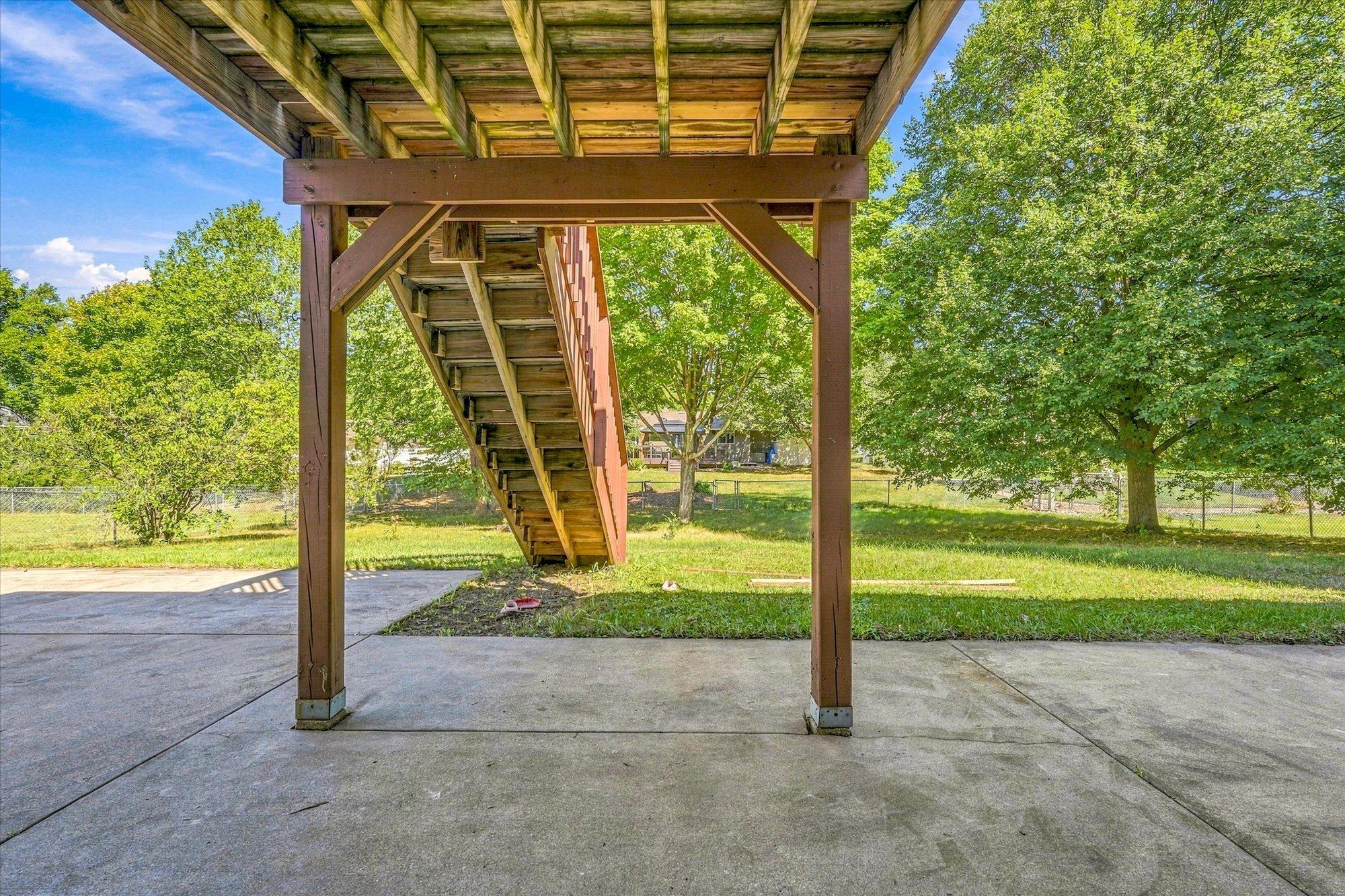 1721 Deerwood Drive Property Photo 40