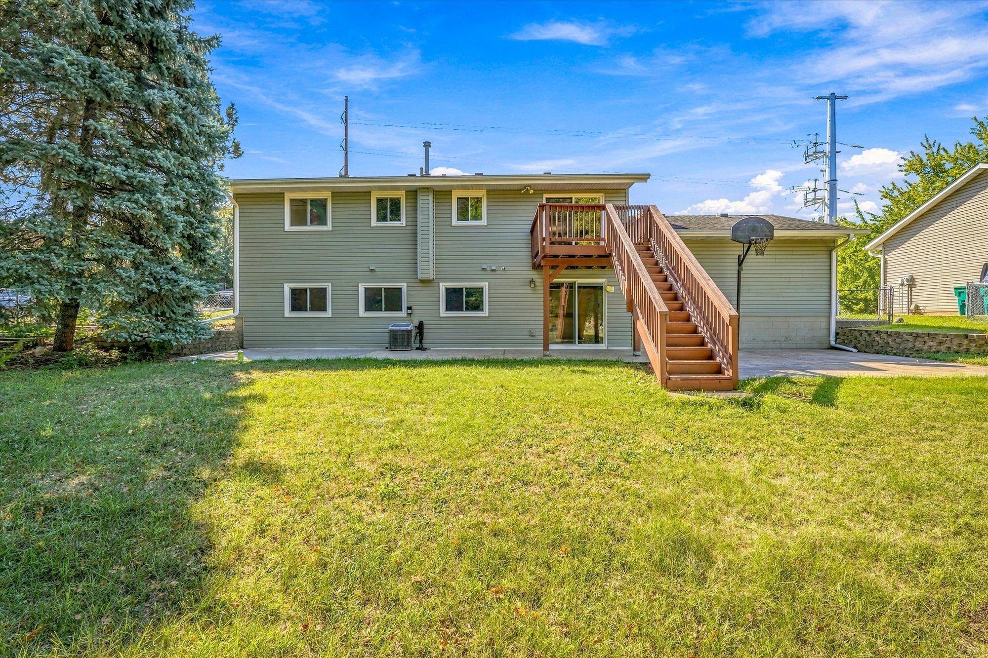 1721 Deerwood Drive Property Photo 43