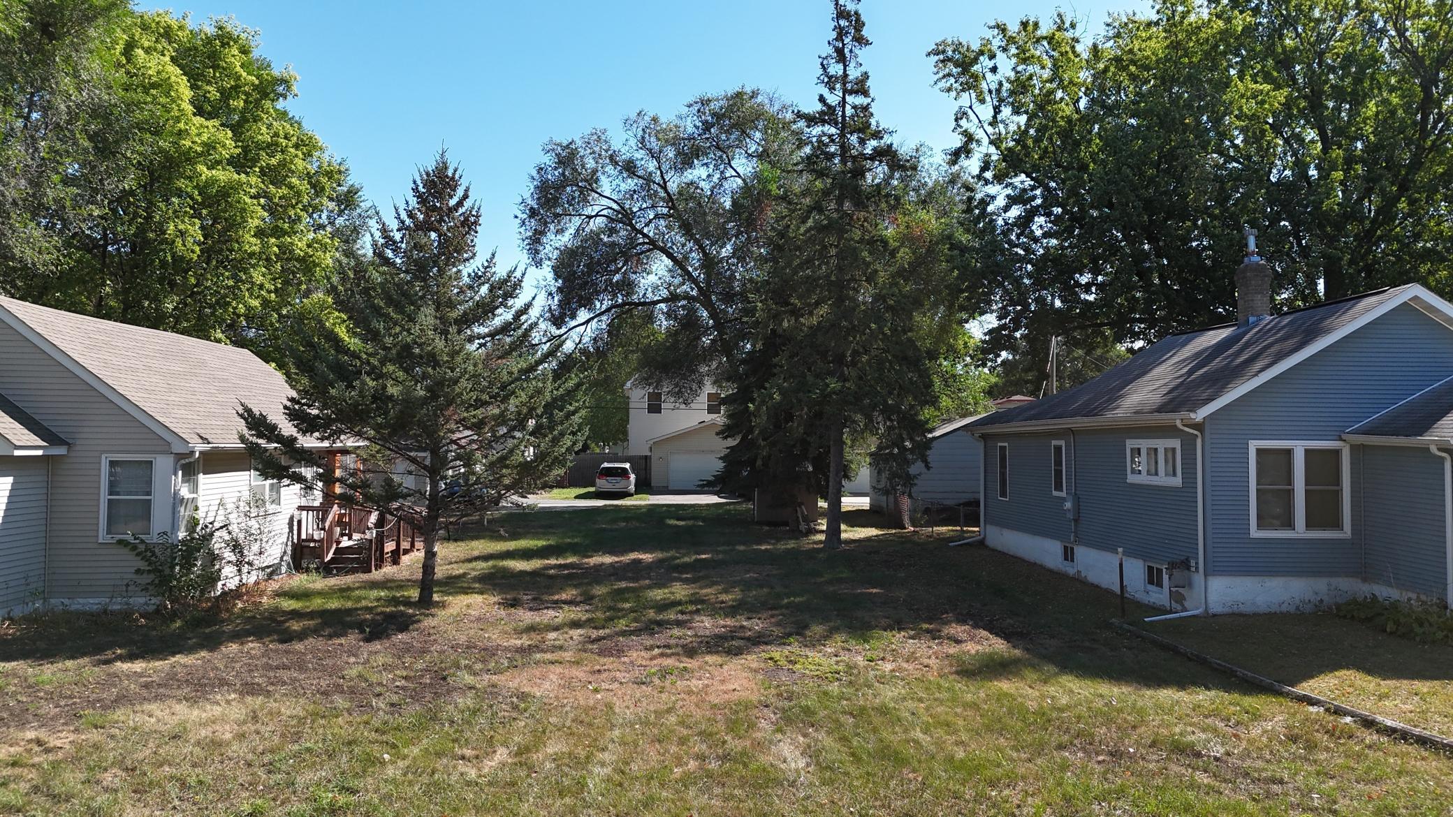 5418 Girard Avenue N Property Photo 1