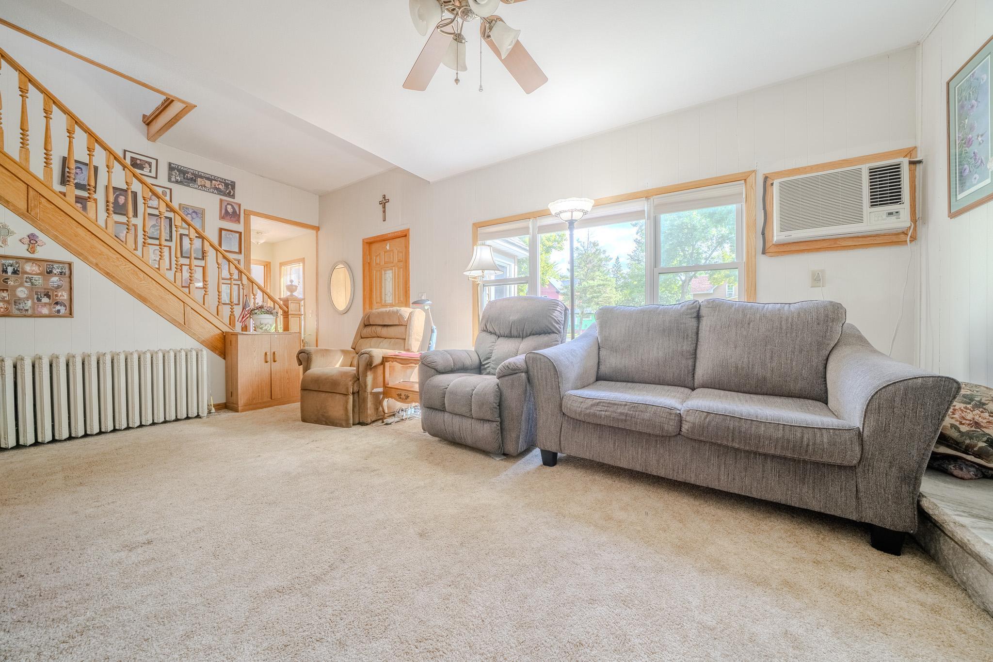 504 Degraff Avenue Property Photo 4