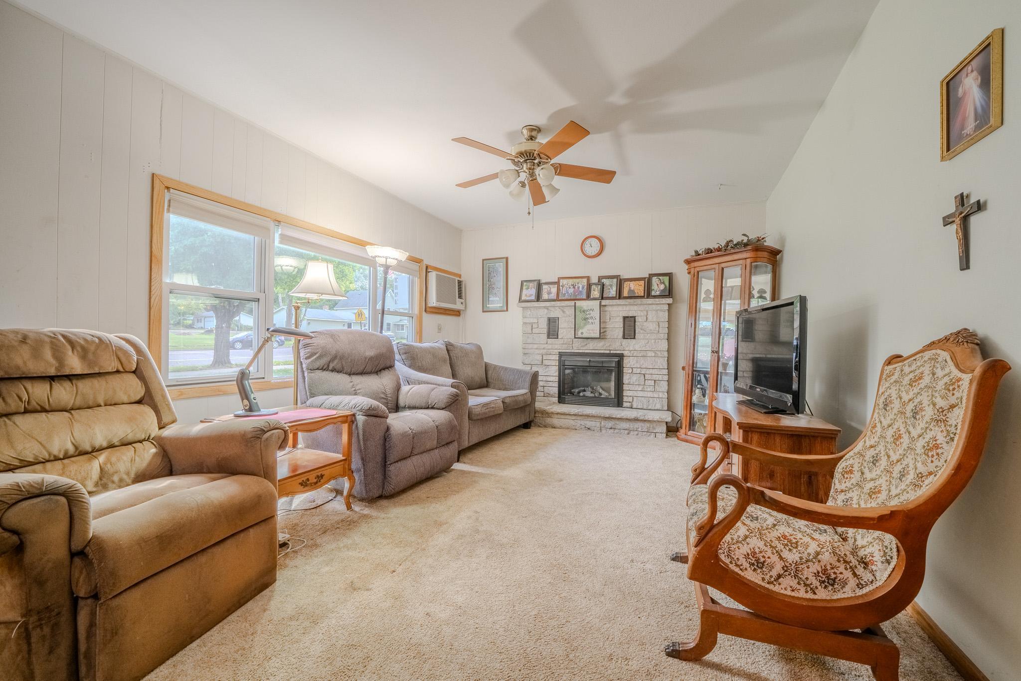 504 Degraff Avenue Property Photo 5