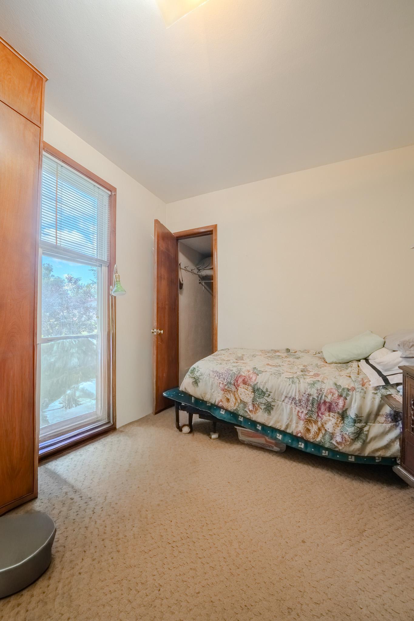 504 Degraff Avenue Property Photo 24