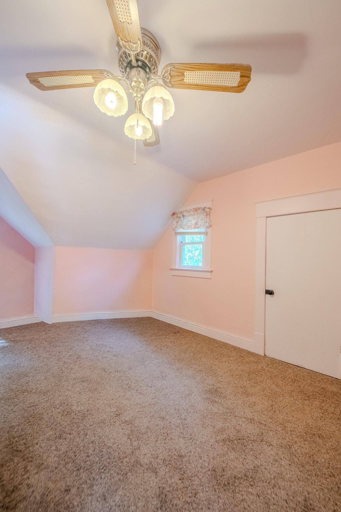 504 Degraff Avenue Property Photo 31