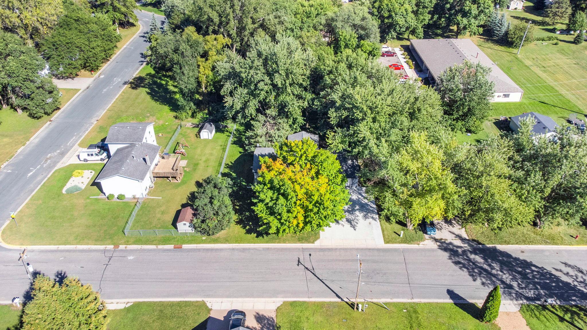 880 5th Street N Property Photo 6