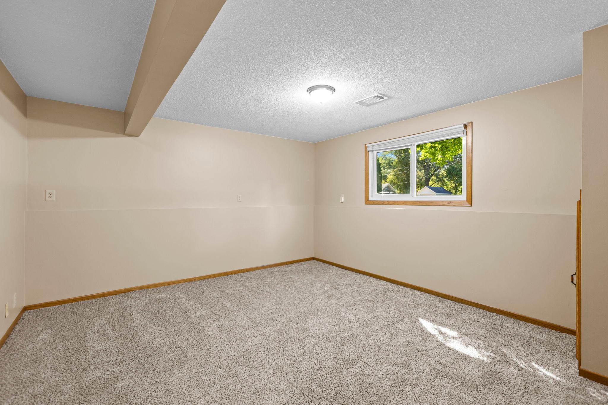 880 5th Street N Property Photo 33