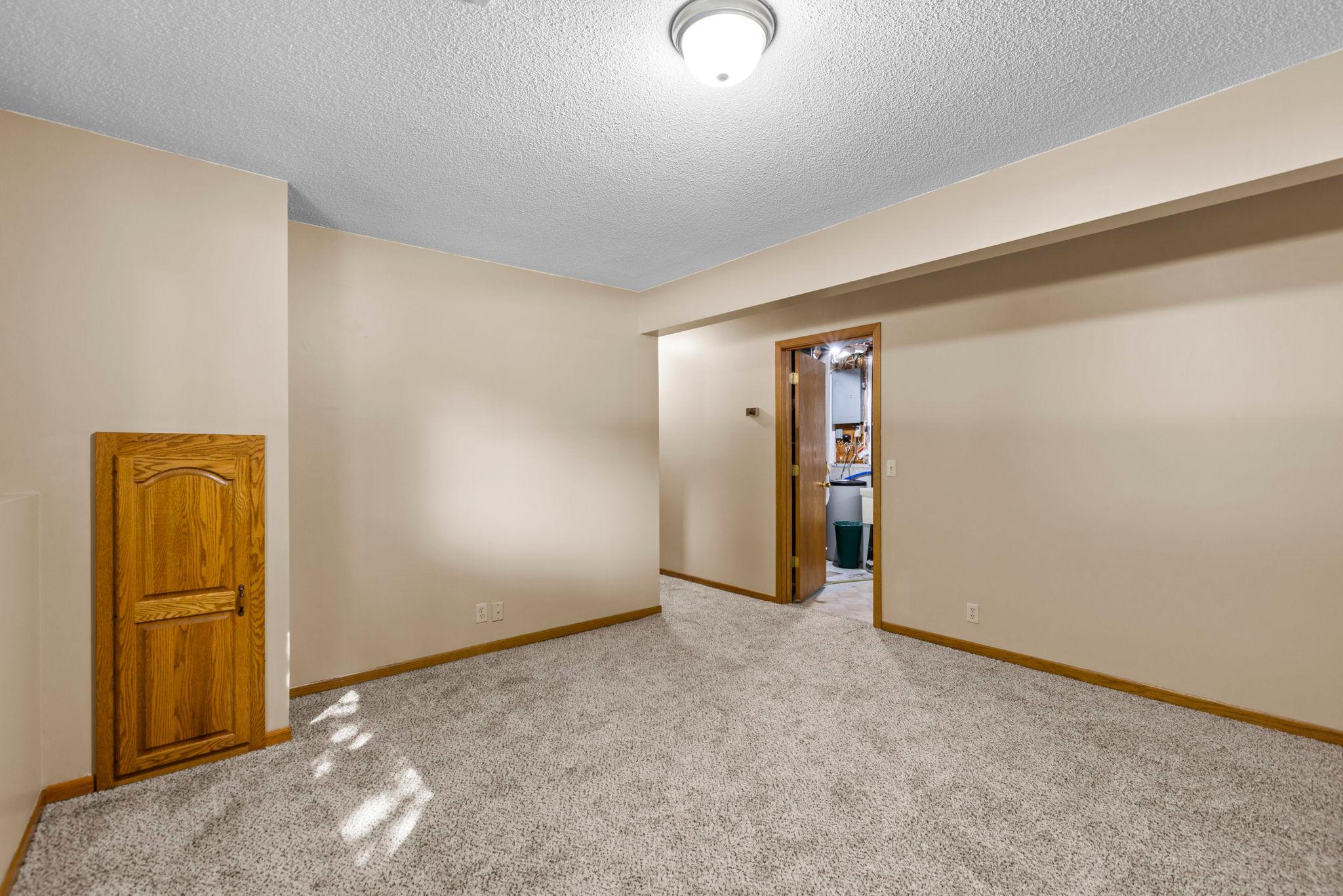 880 5th Street N Property Photo 34