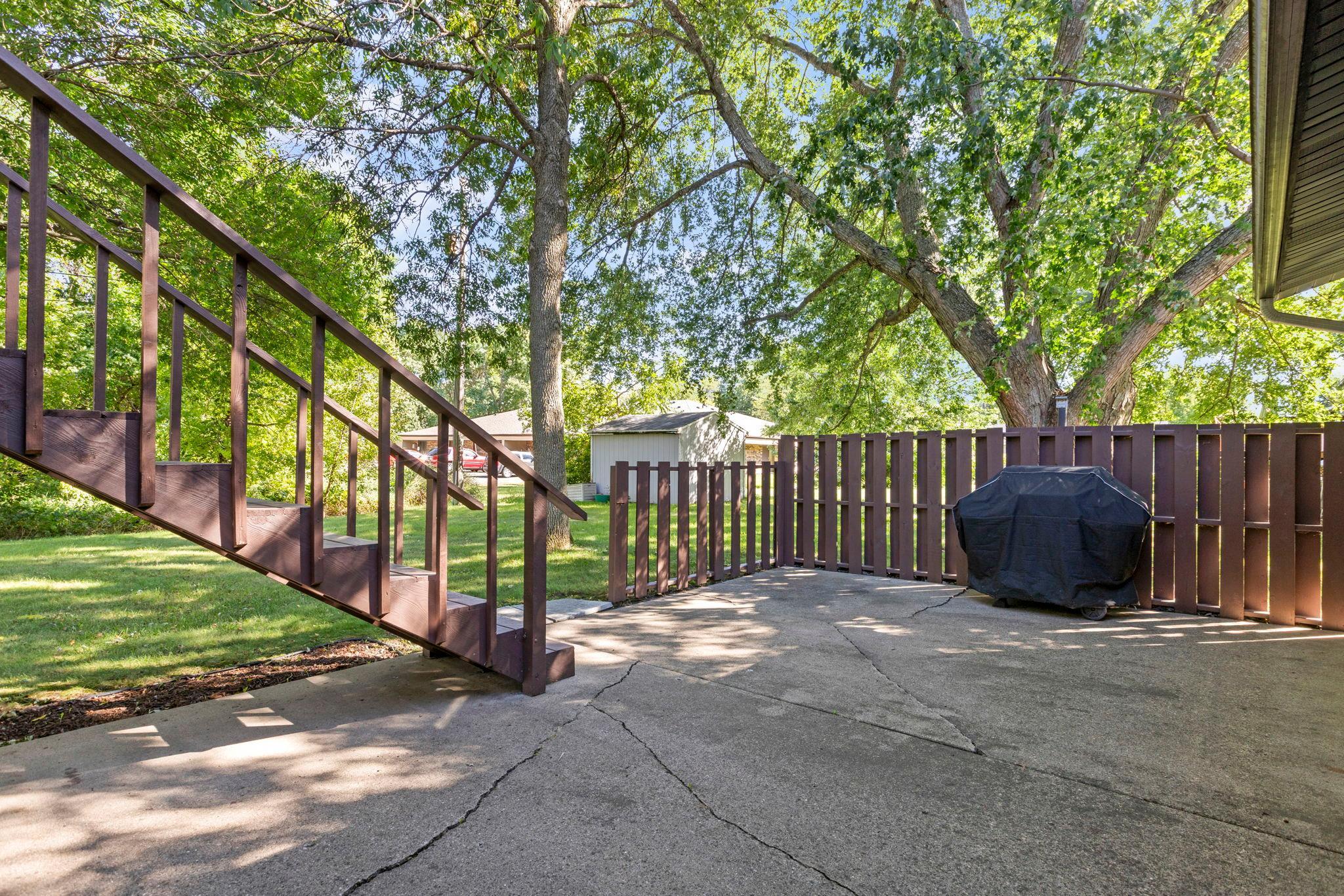 880 5th Street N Property Photo 49