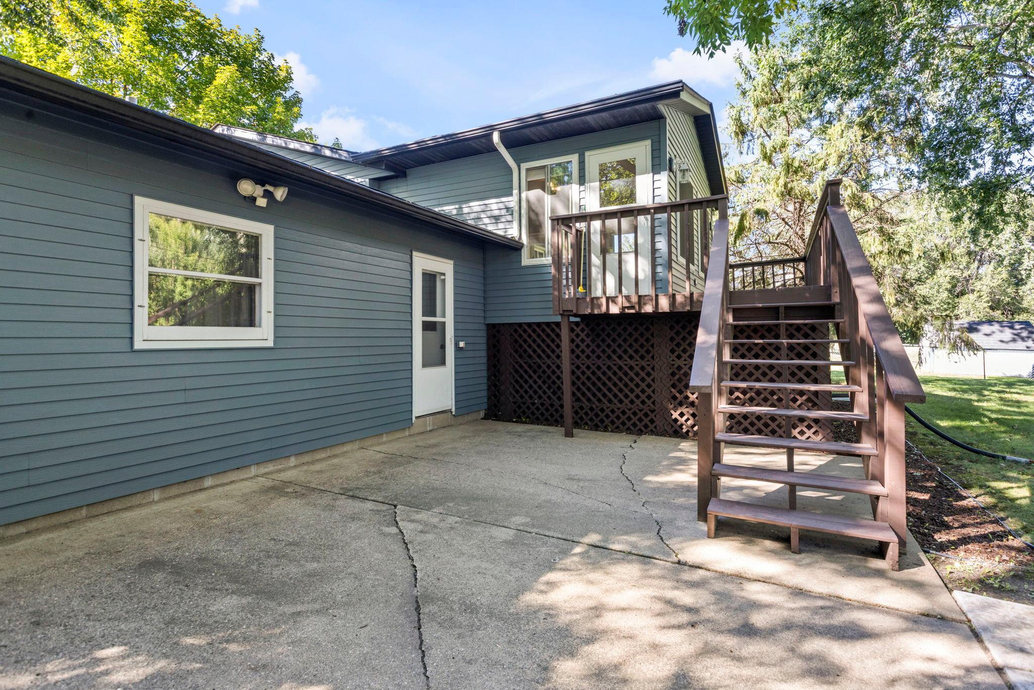 880 5th Street N Property Photo 52