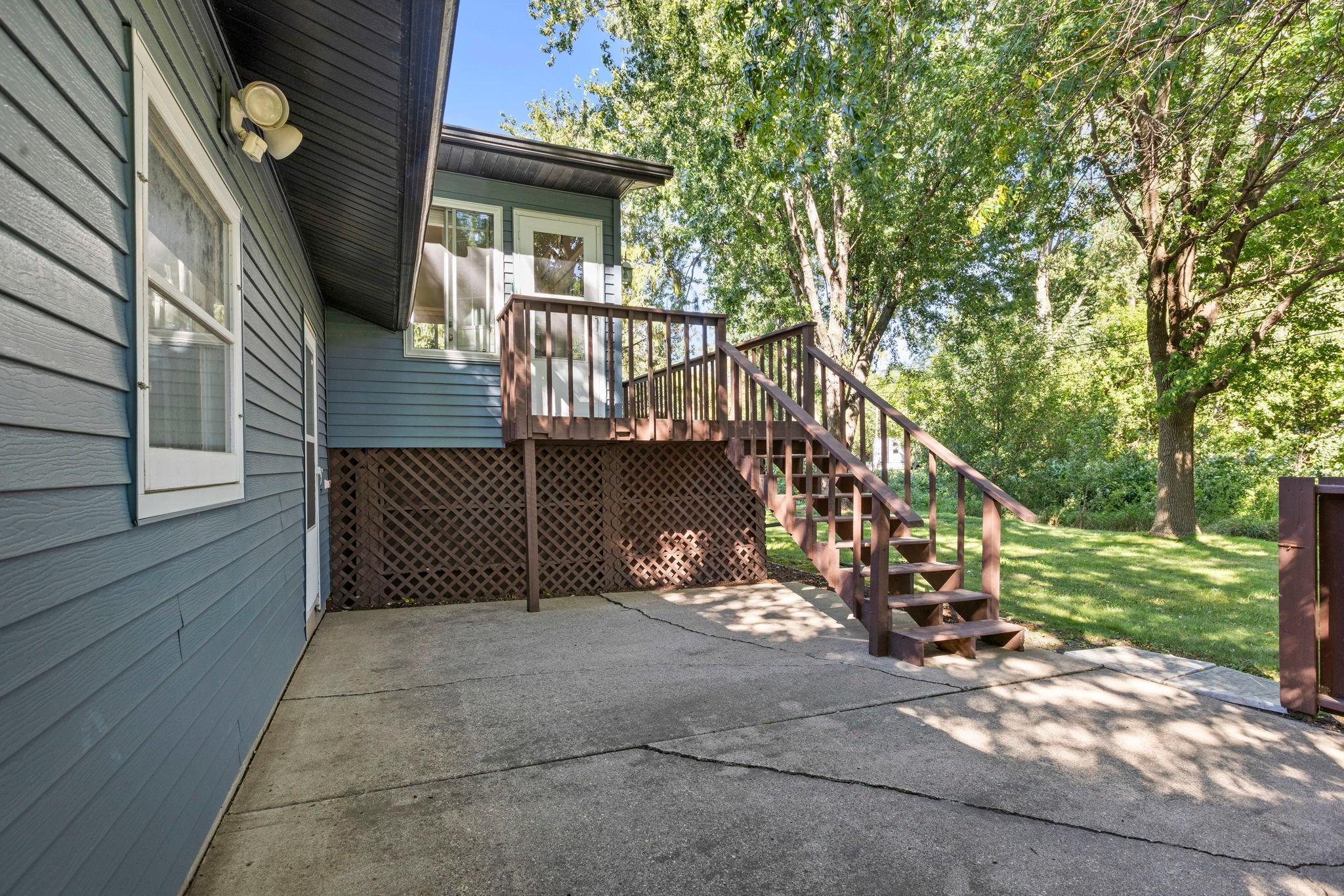880 5th Street N Property Photo 53