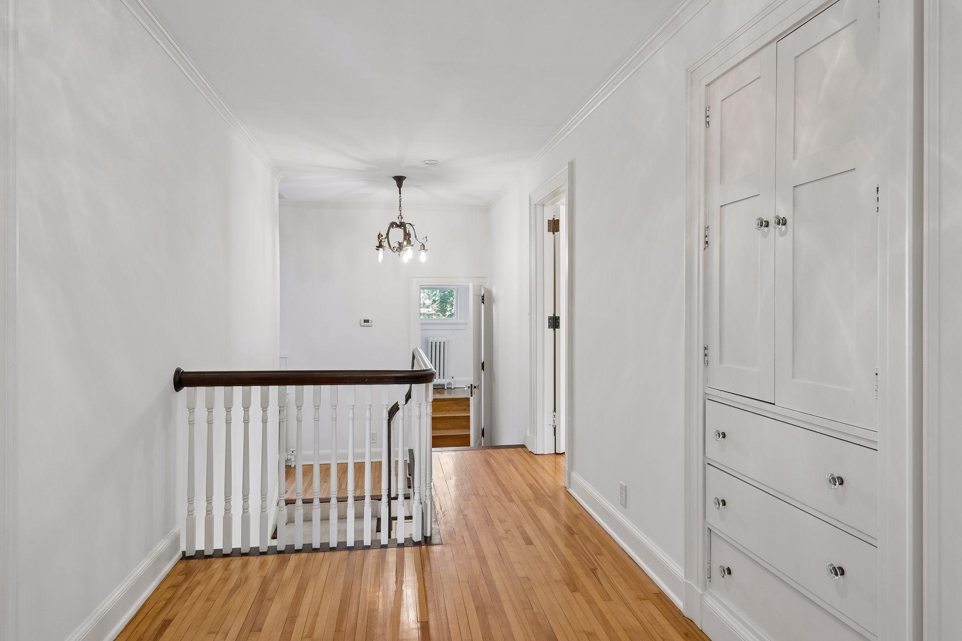 1766 Emerson Avenue S Property Photo 27