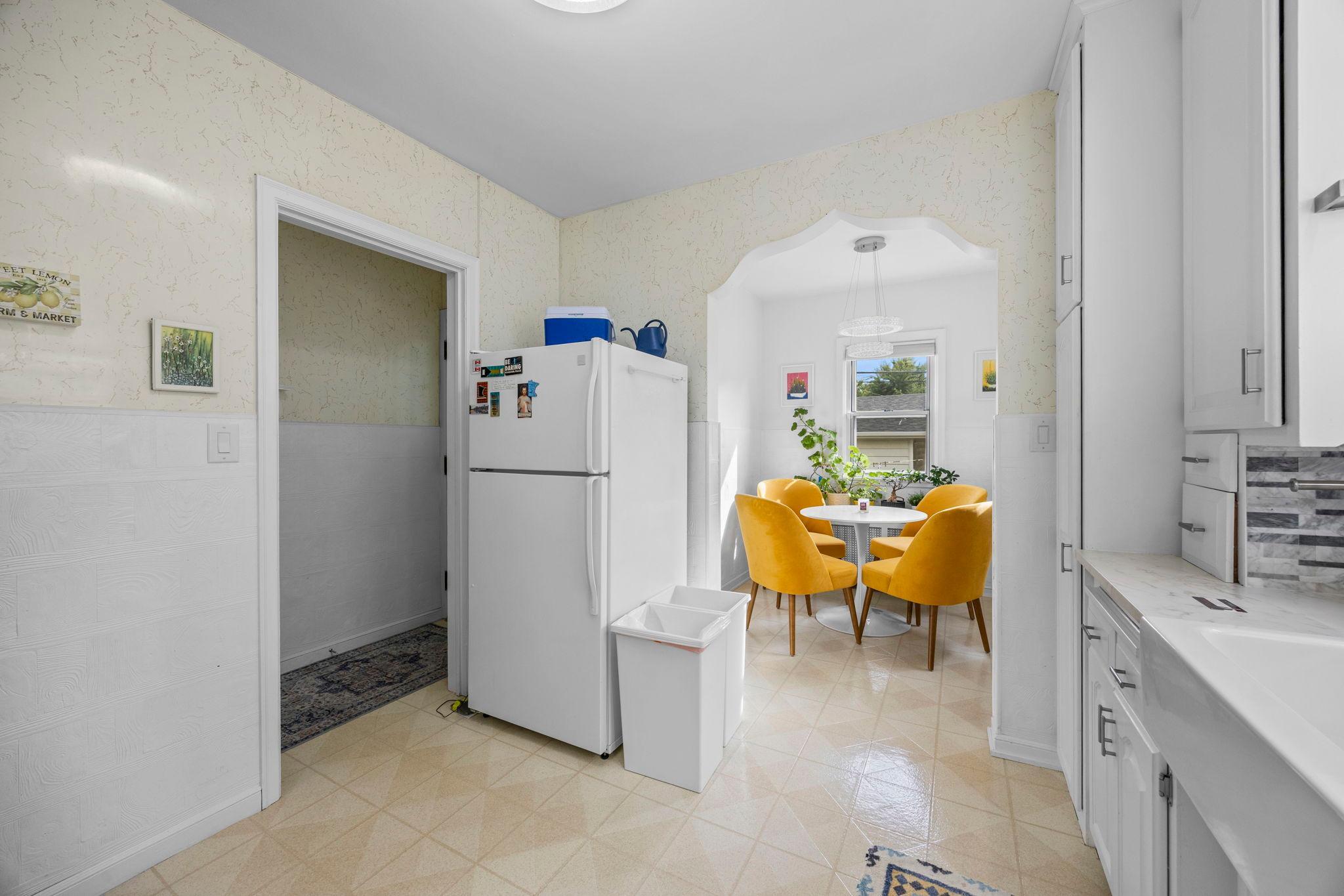966 Eleanor Avenue Property Photo 15