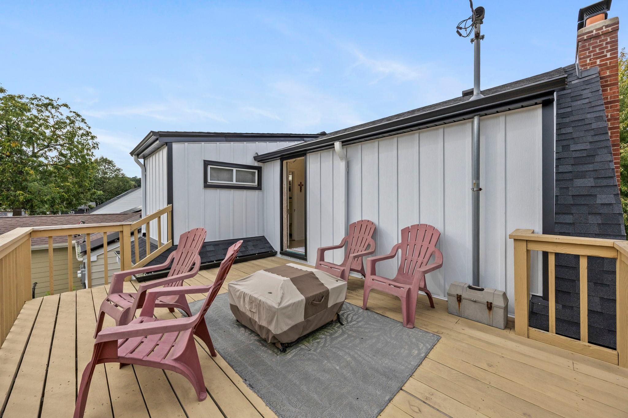 966 Eleanor Avenue Property Photo 30