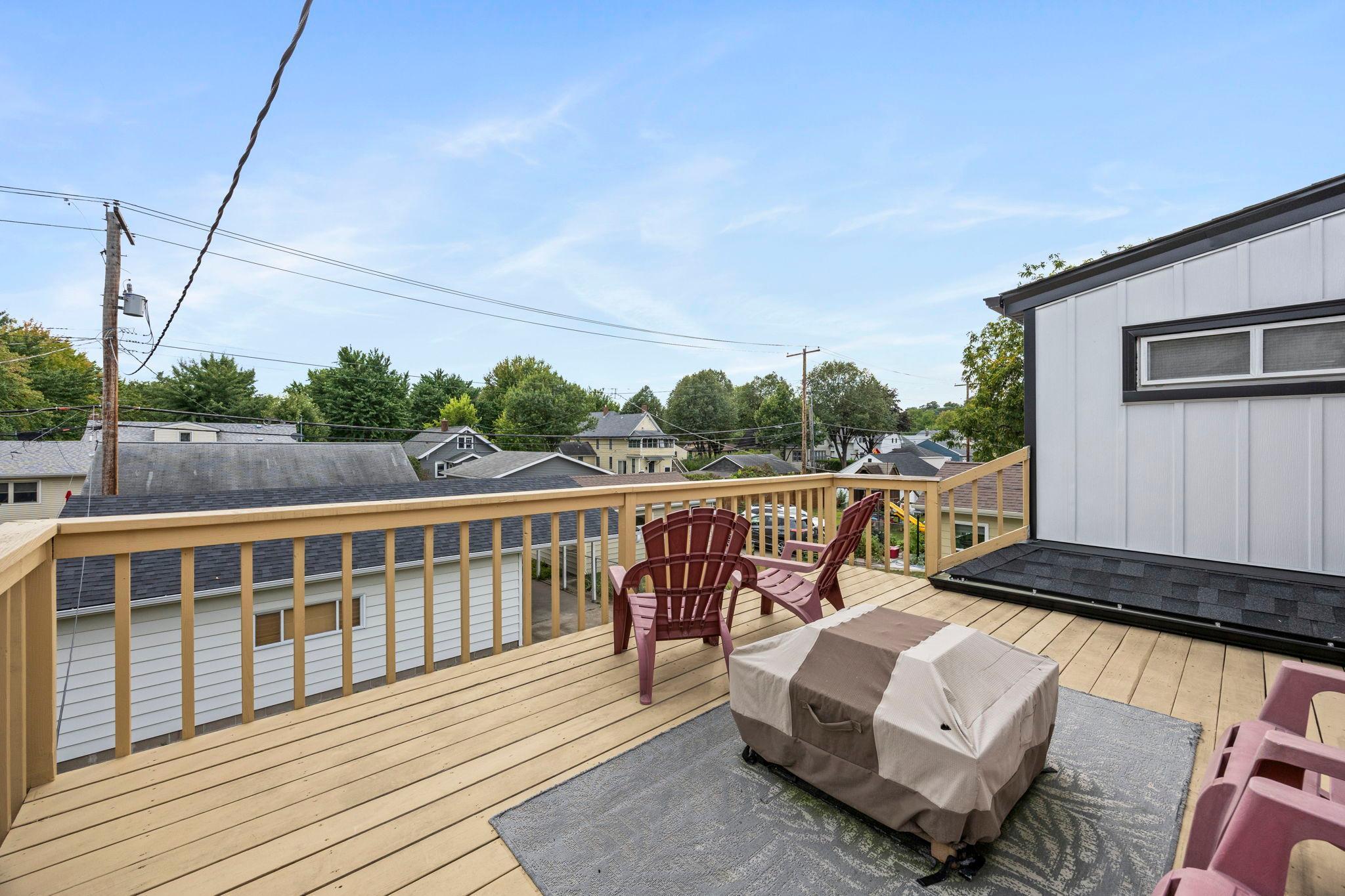 966 Eleanor Avenue Property Photo 31