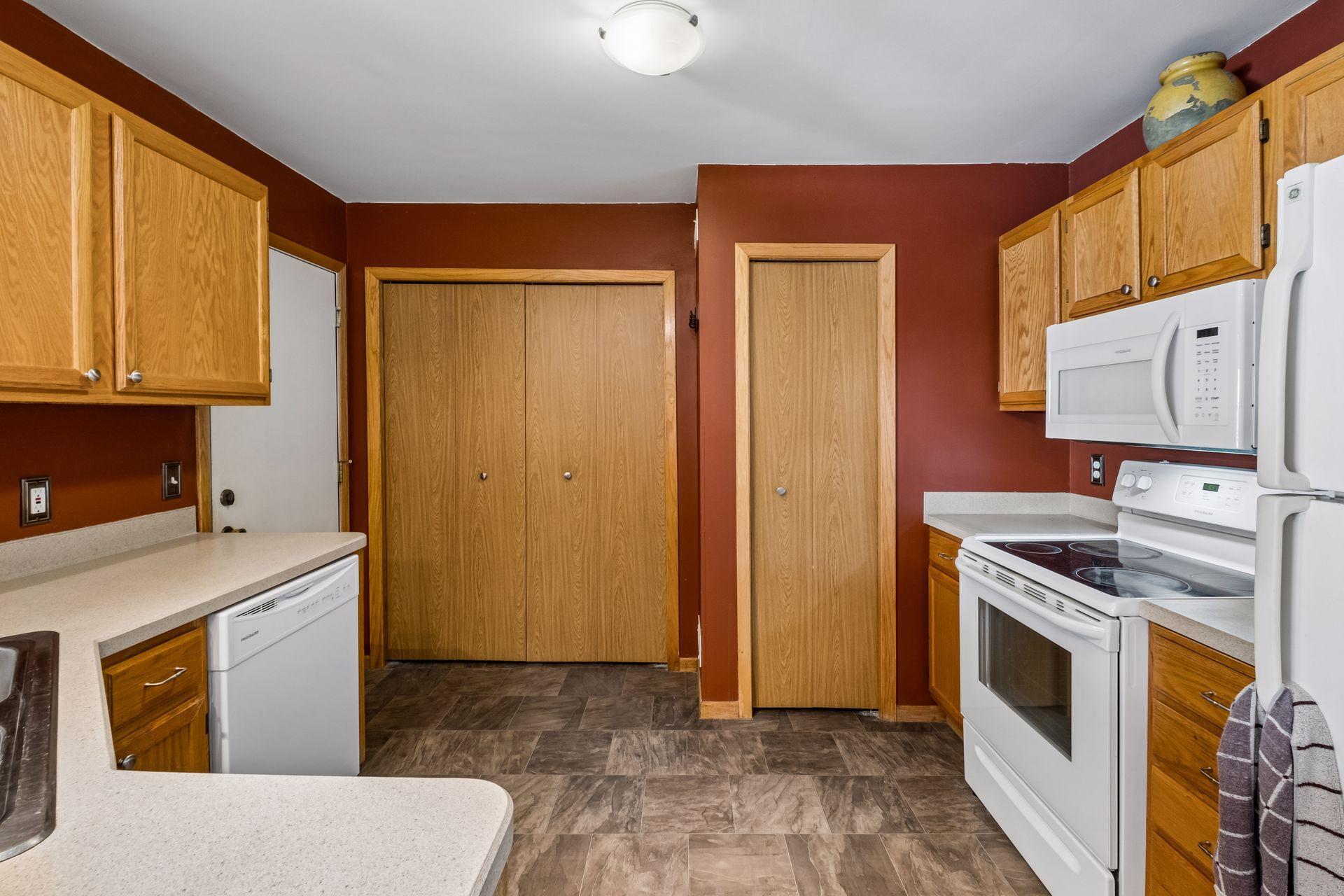 12886 Echo Lane Property Photo 10