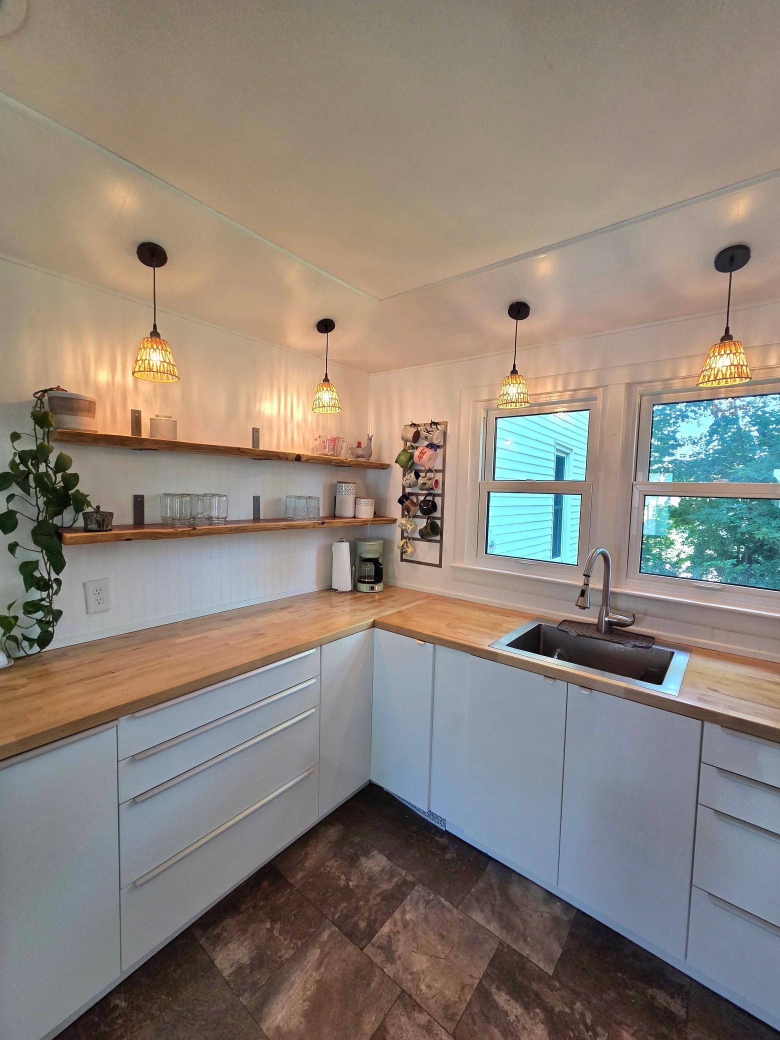 300 Kirkwood Street E Property Photo 18