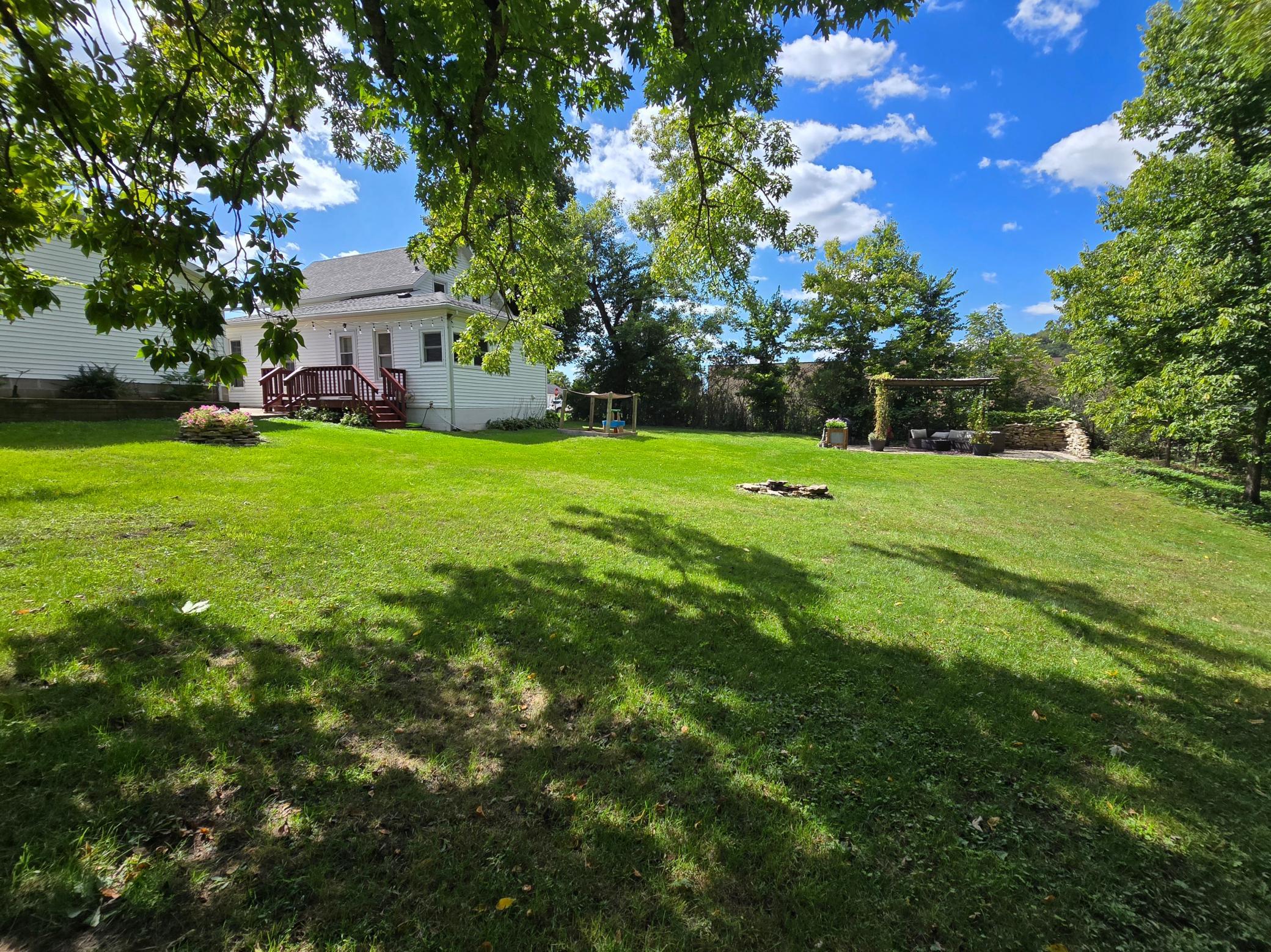 300 Kirkwood Street E Property Photo 60