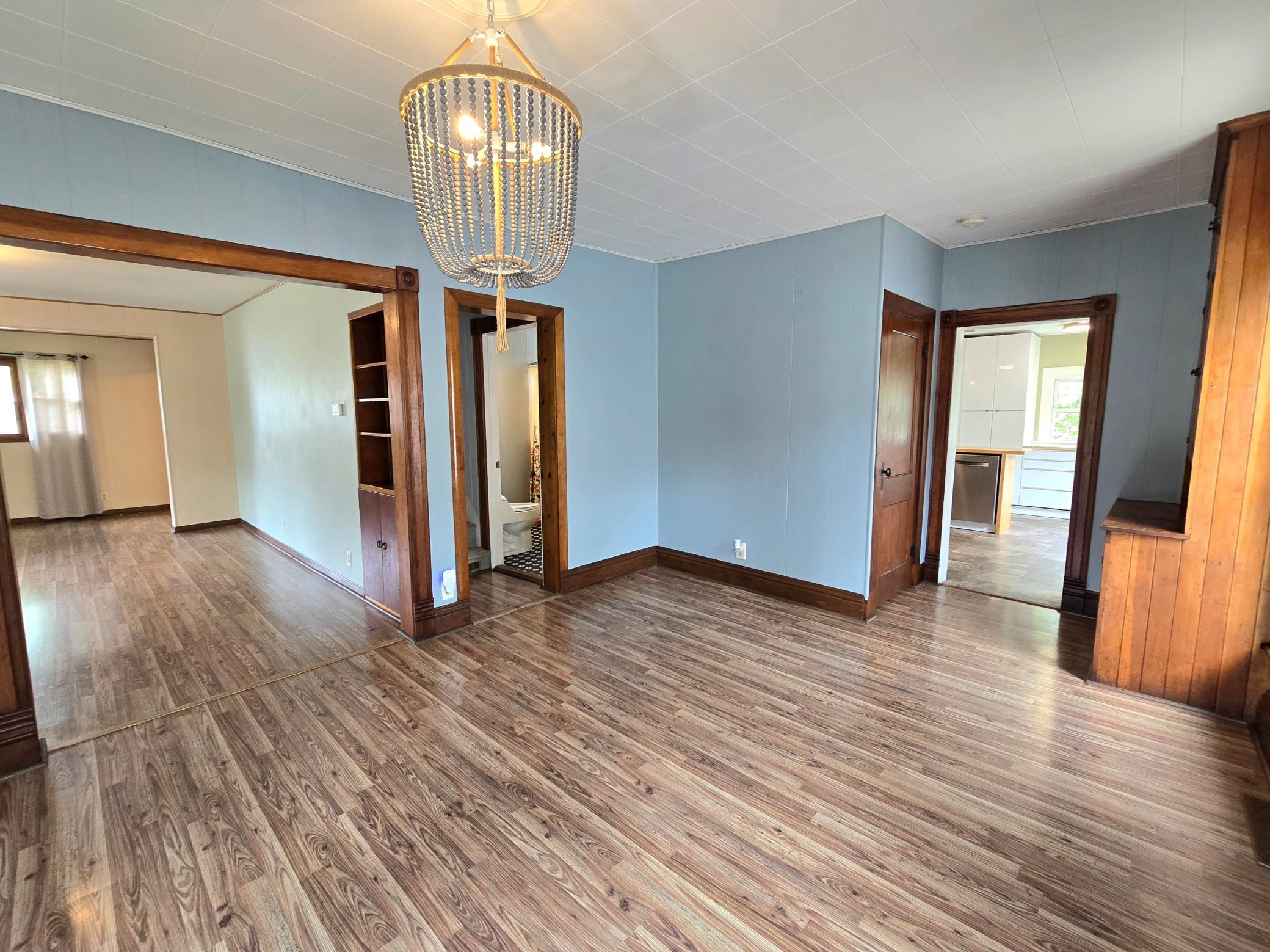 300 Kirkwood Street E Property Photo 71