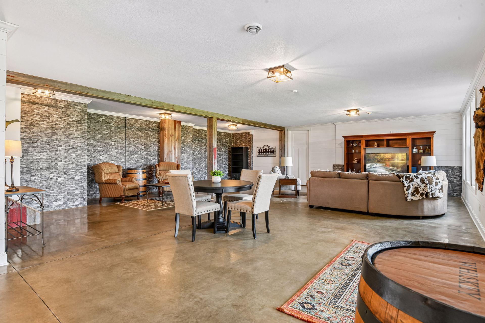 816 Beach Road Property Photo 44