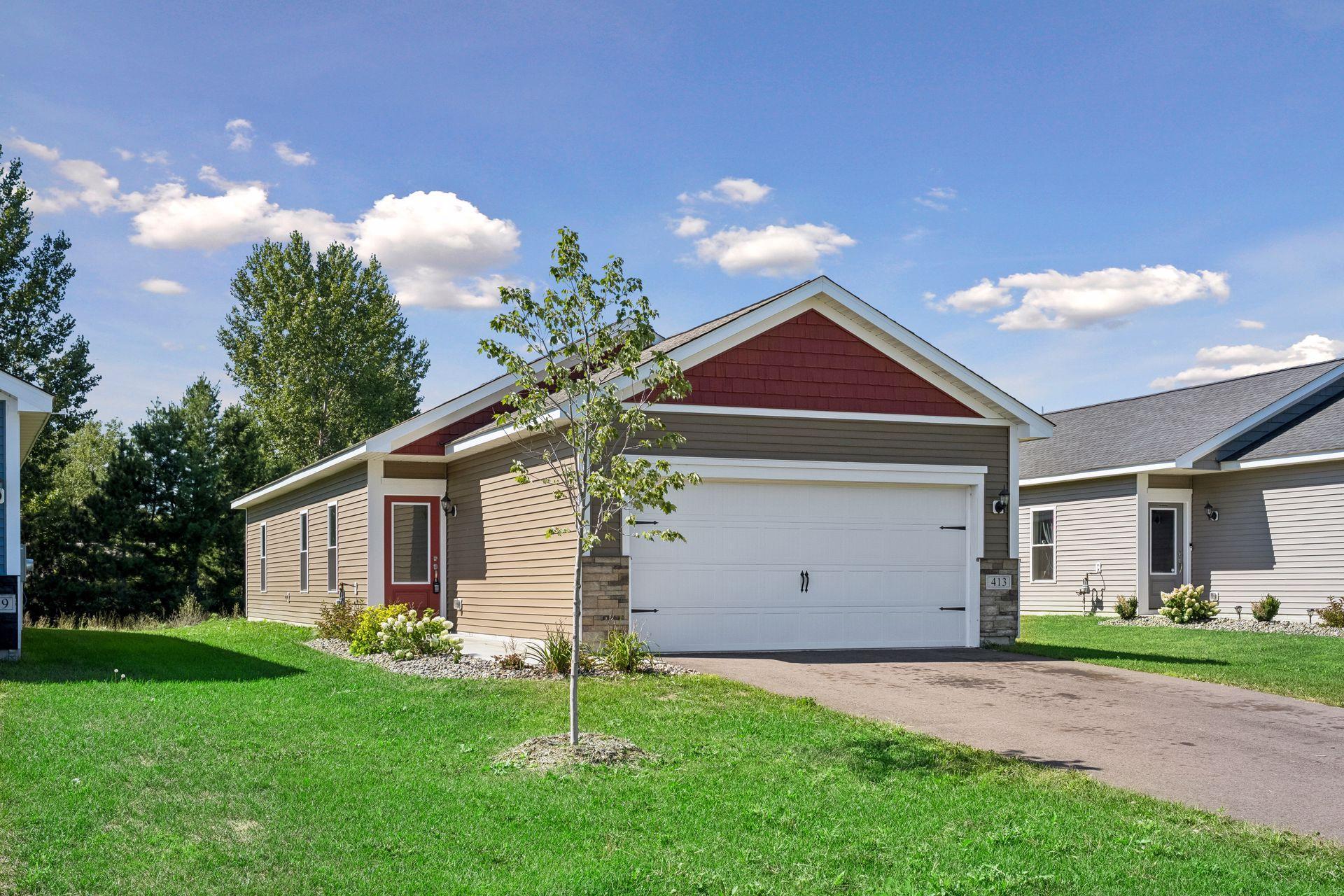 413 Redwood Street N Property Photo 1