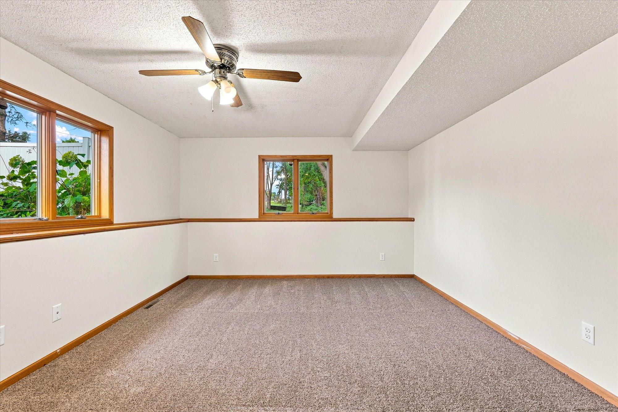 2608 Edgewood Circle Property Photo 24