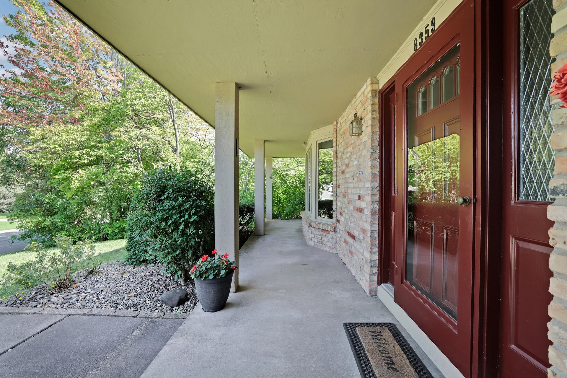 8359 Amsden Ridge Drive Property Photo 5